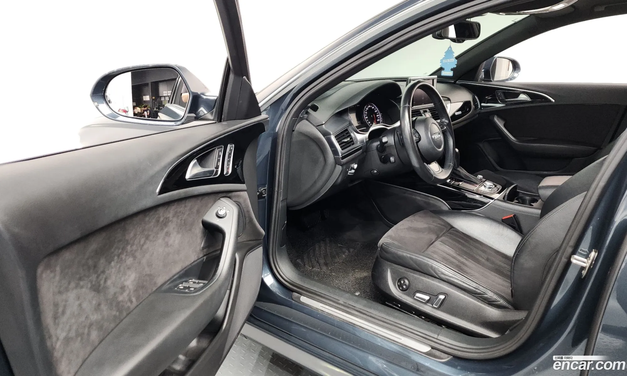 Audi A6 2015 — 3