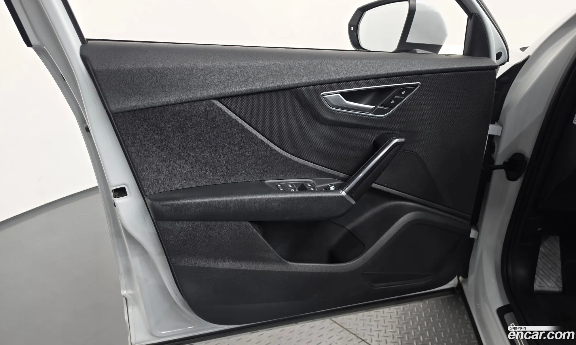 Audi Q2 2023 — 27