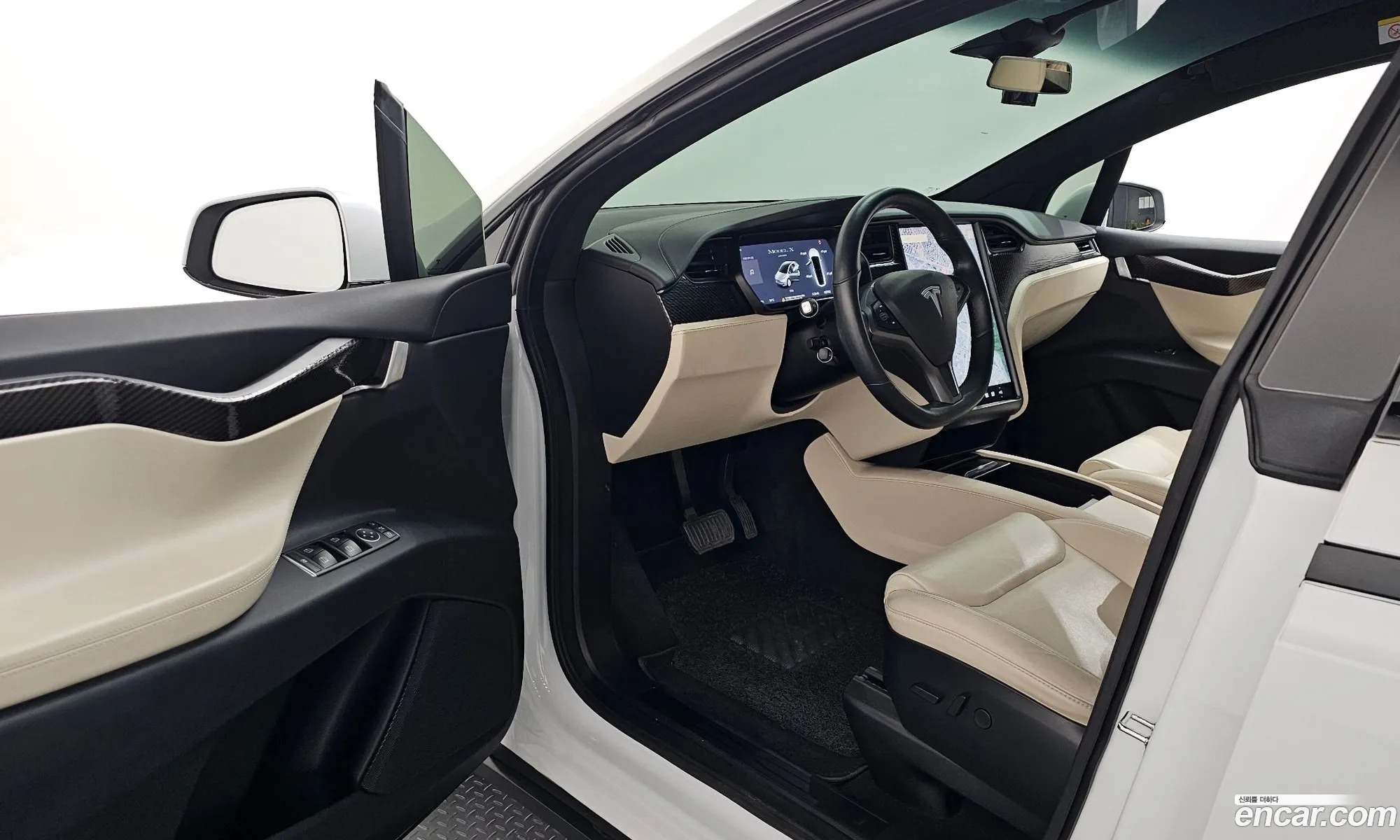 Tesla Model X 2020 — 4