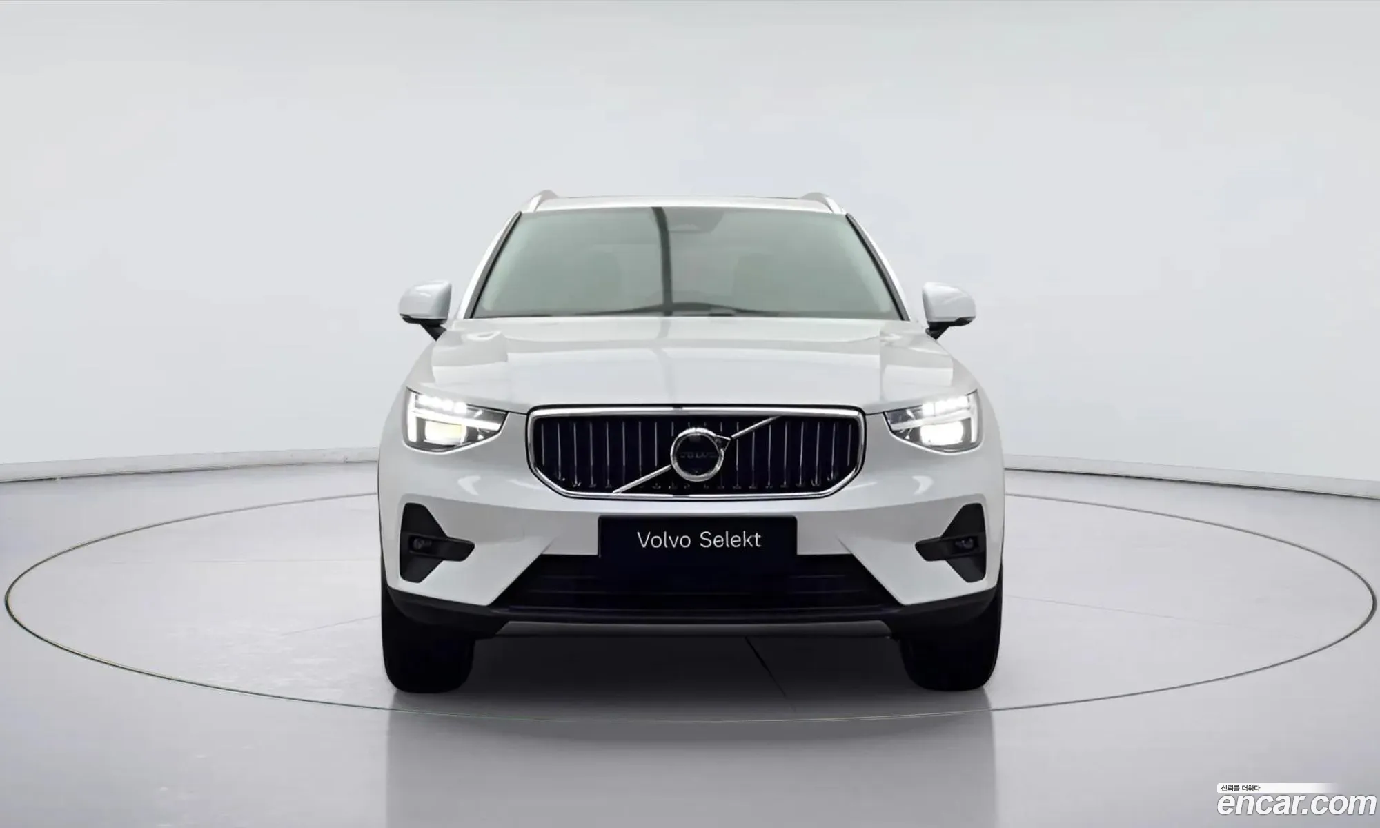 Volvo XC40 2025 — 6