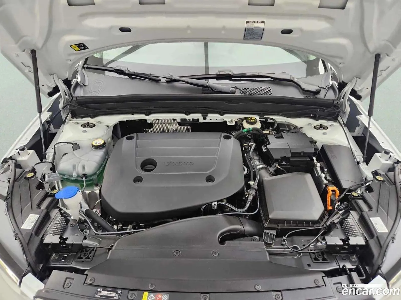 Volvo XC40 2025 — 20