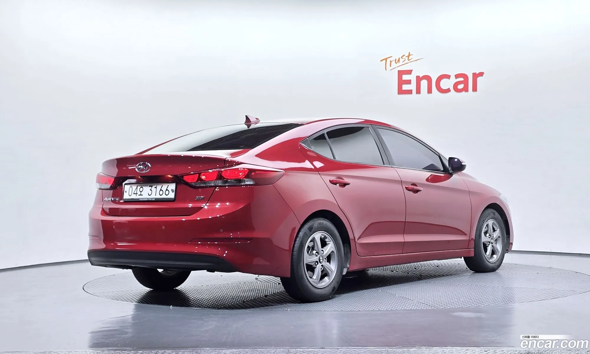 Hyundai Elantra AD 2017 — 5