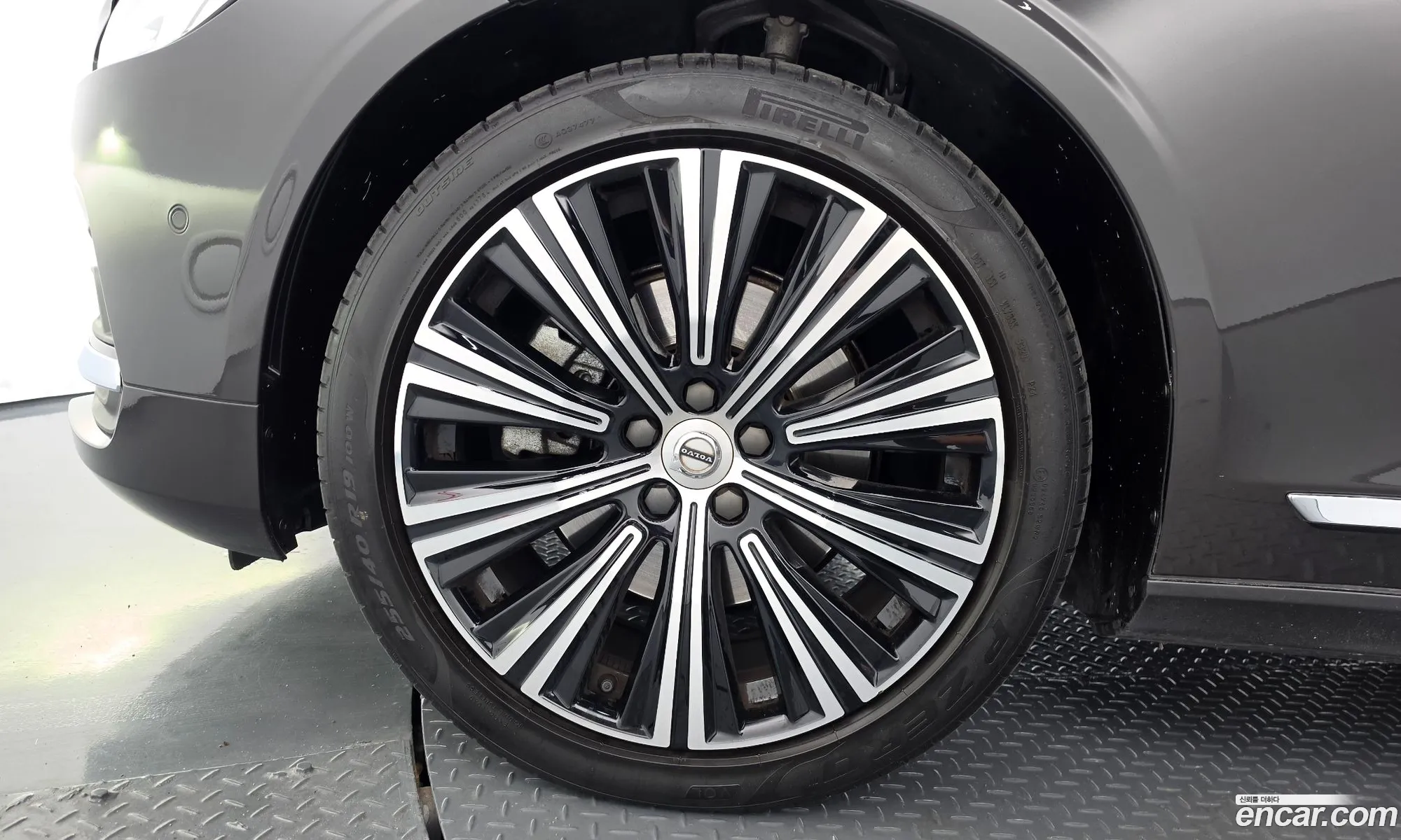 Volvo S90 2022 LVYPTL12DNP258596 — 8