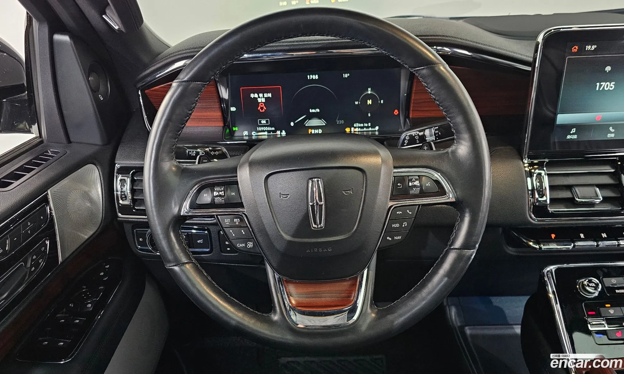 Lincoln Navigator 2021 5LMJJ2LT7MEL06715 — 14