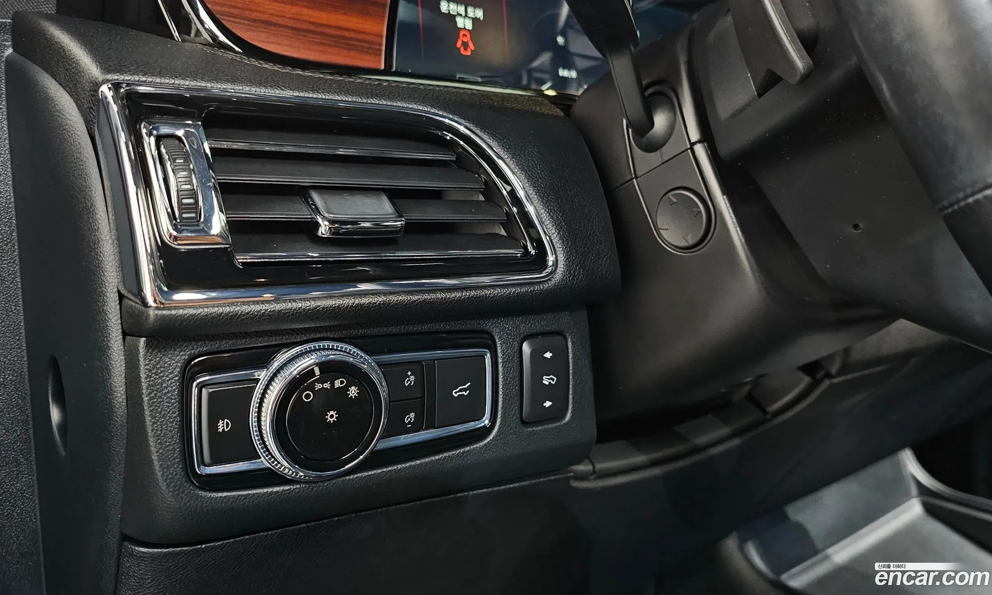 Lincoln Navigator 2021 5LMJJ2LT7MEL06715 — 3