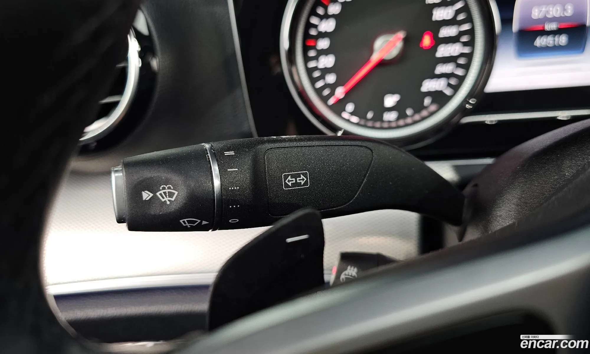 Mercedes-Benz E-Class W213 2018 WDDZF4JB0KA522191 — 10