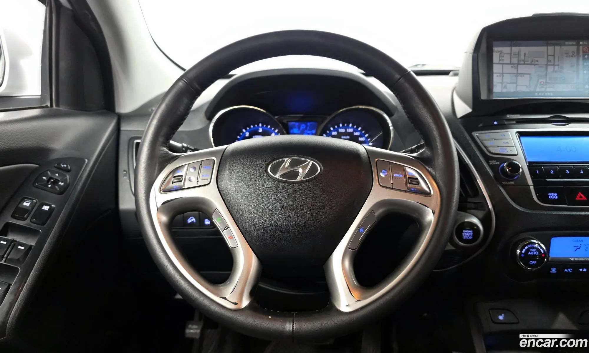 Hyundai Tucson ix 2012 — 16