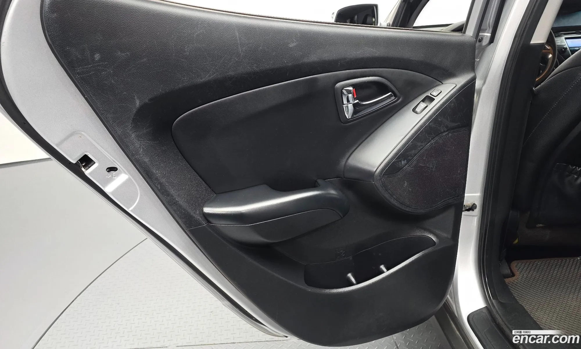 Hyundai Tucson ix 2012 — 23