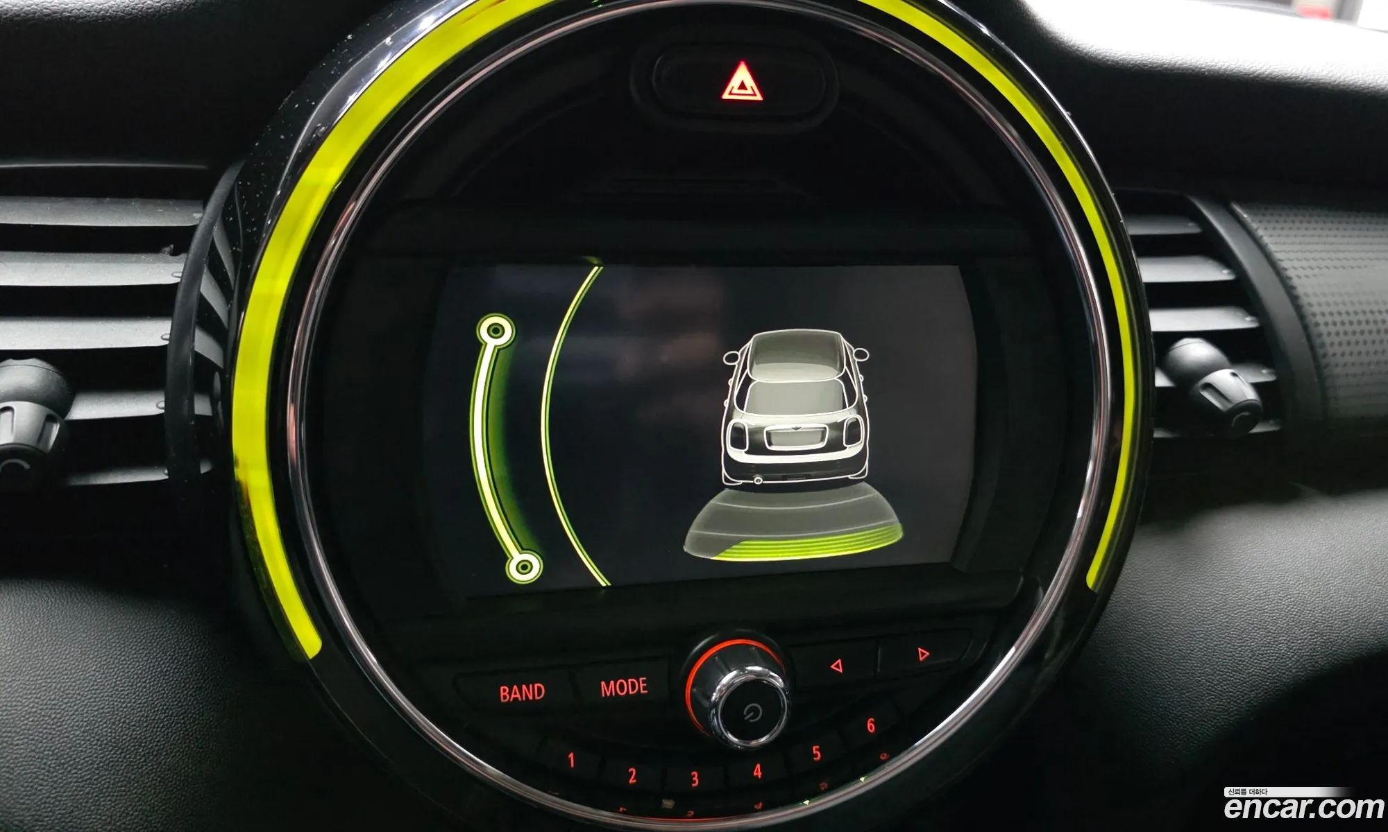 Mini Cooper D 2017 — 9