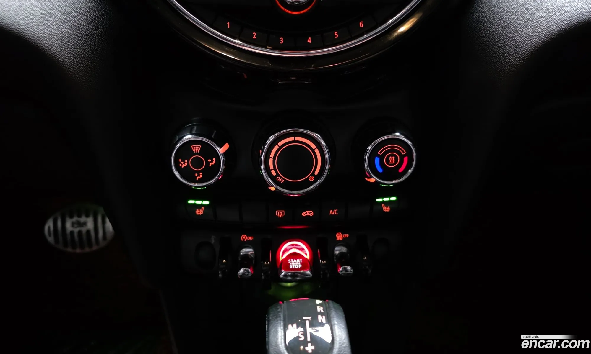 Mini Cooper D 2017 — 2