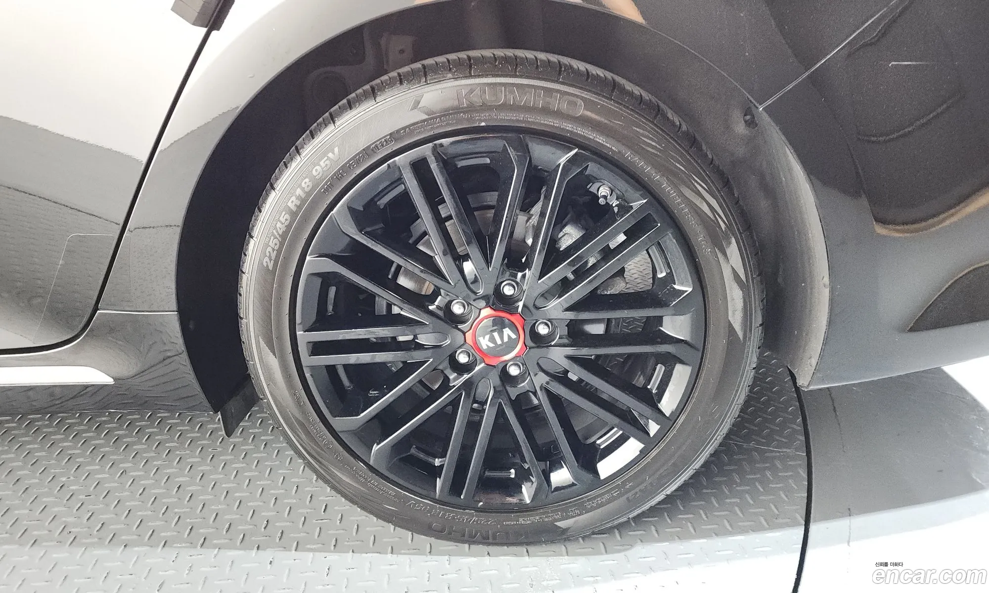 Kia K5 Hybrid 2019 — 7