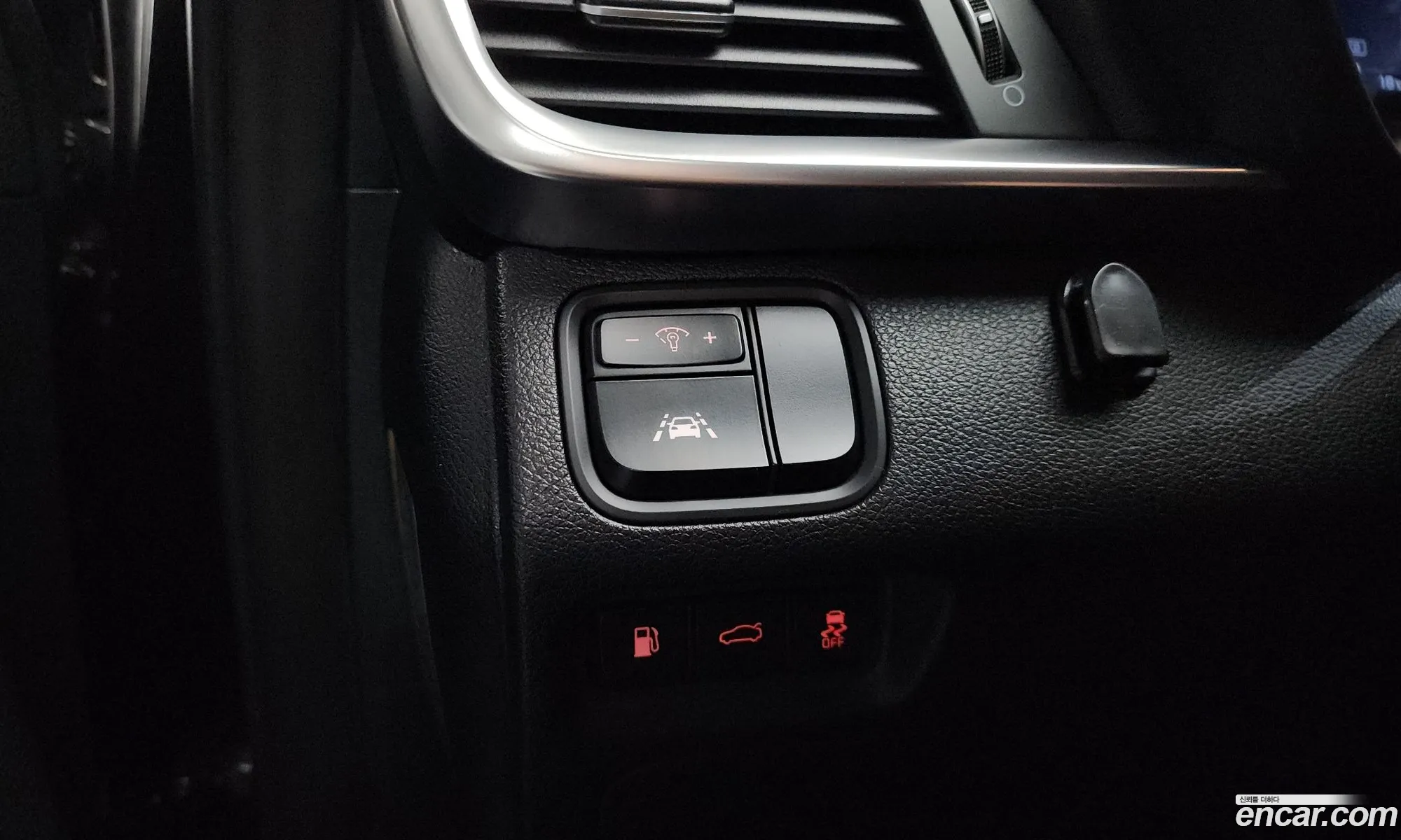 Kia K5 Hybrid 2019 — 13