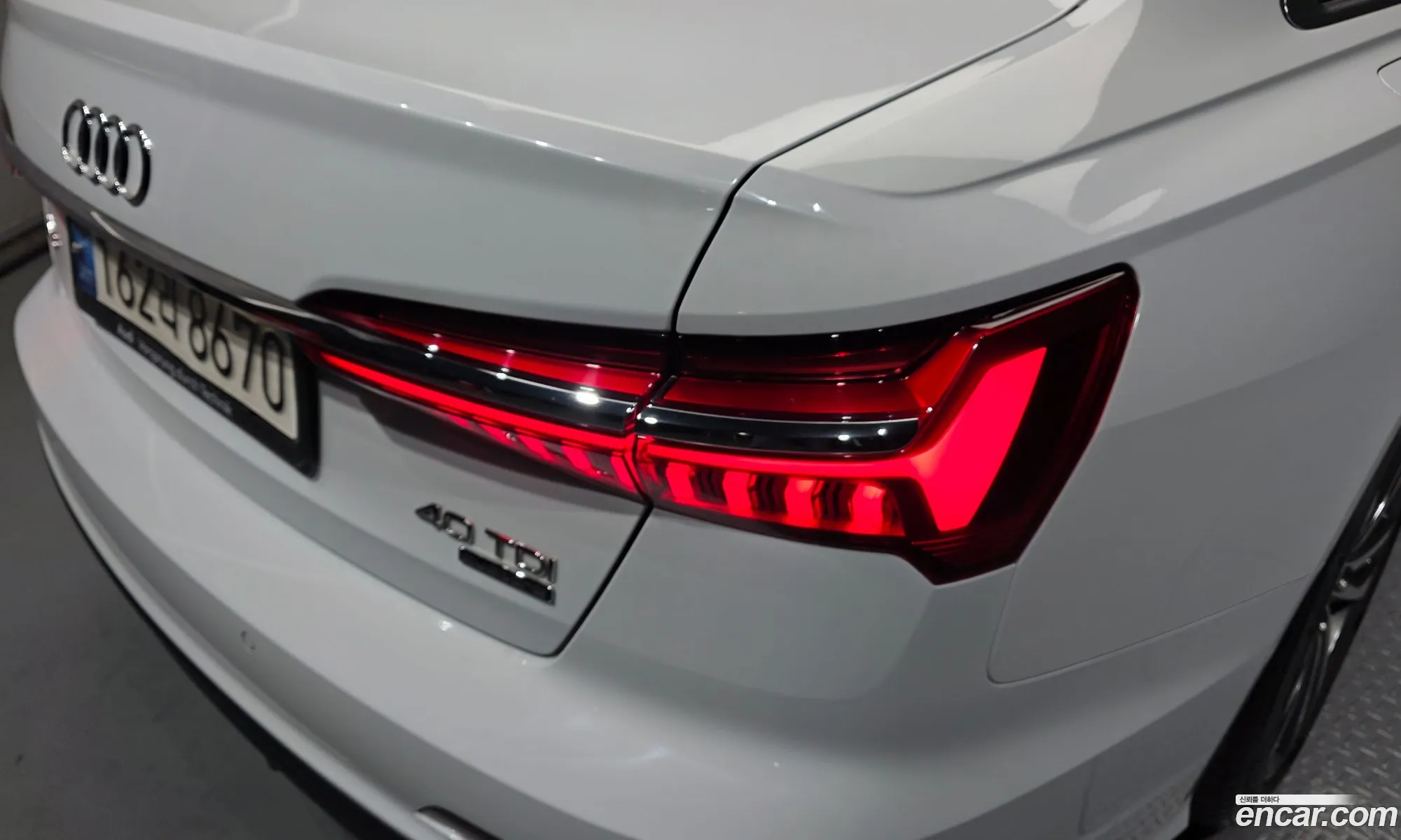 Audi A6 2022 — 2