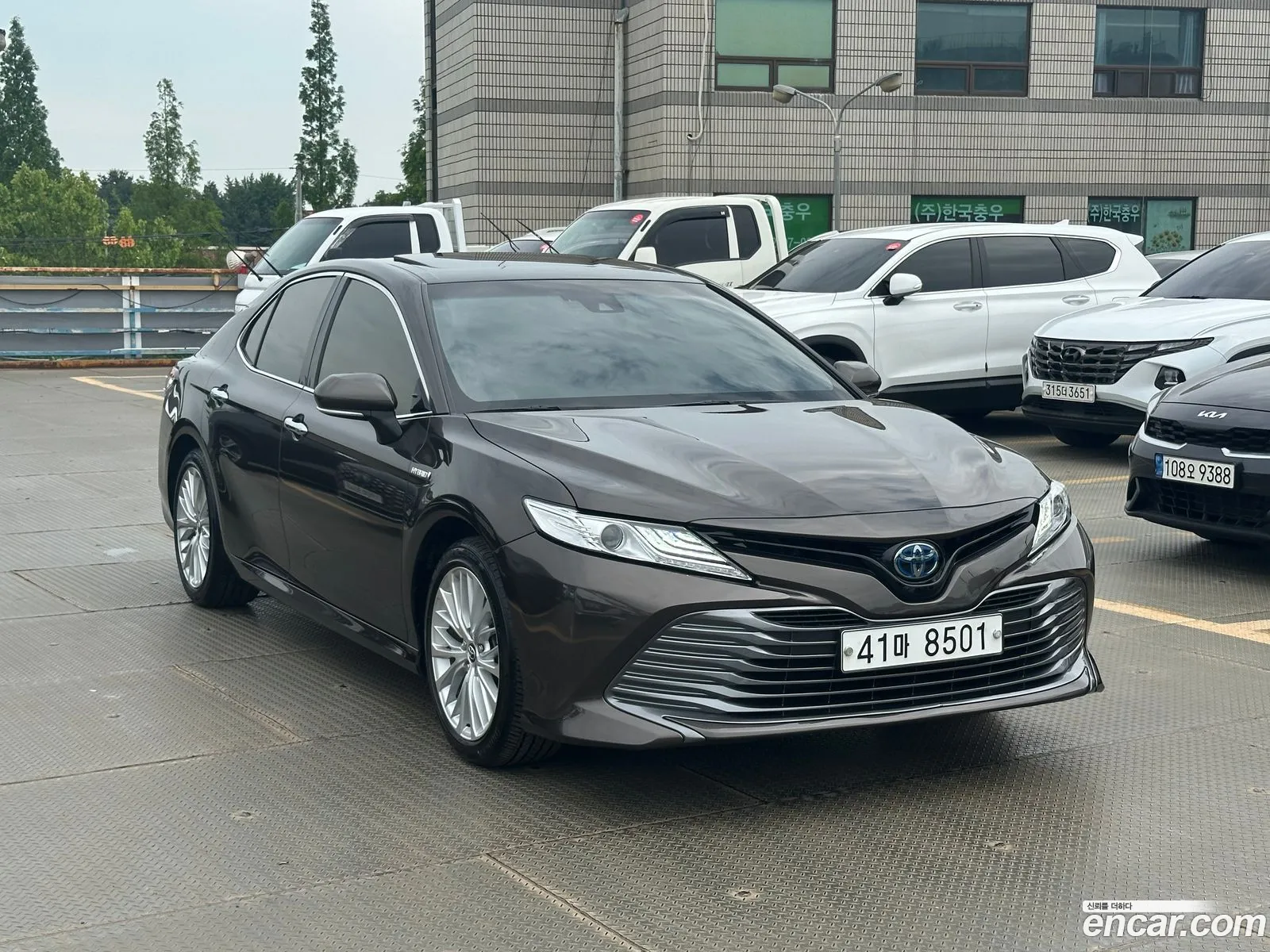 Toyota Camry 2019 — 16