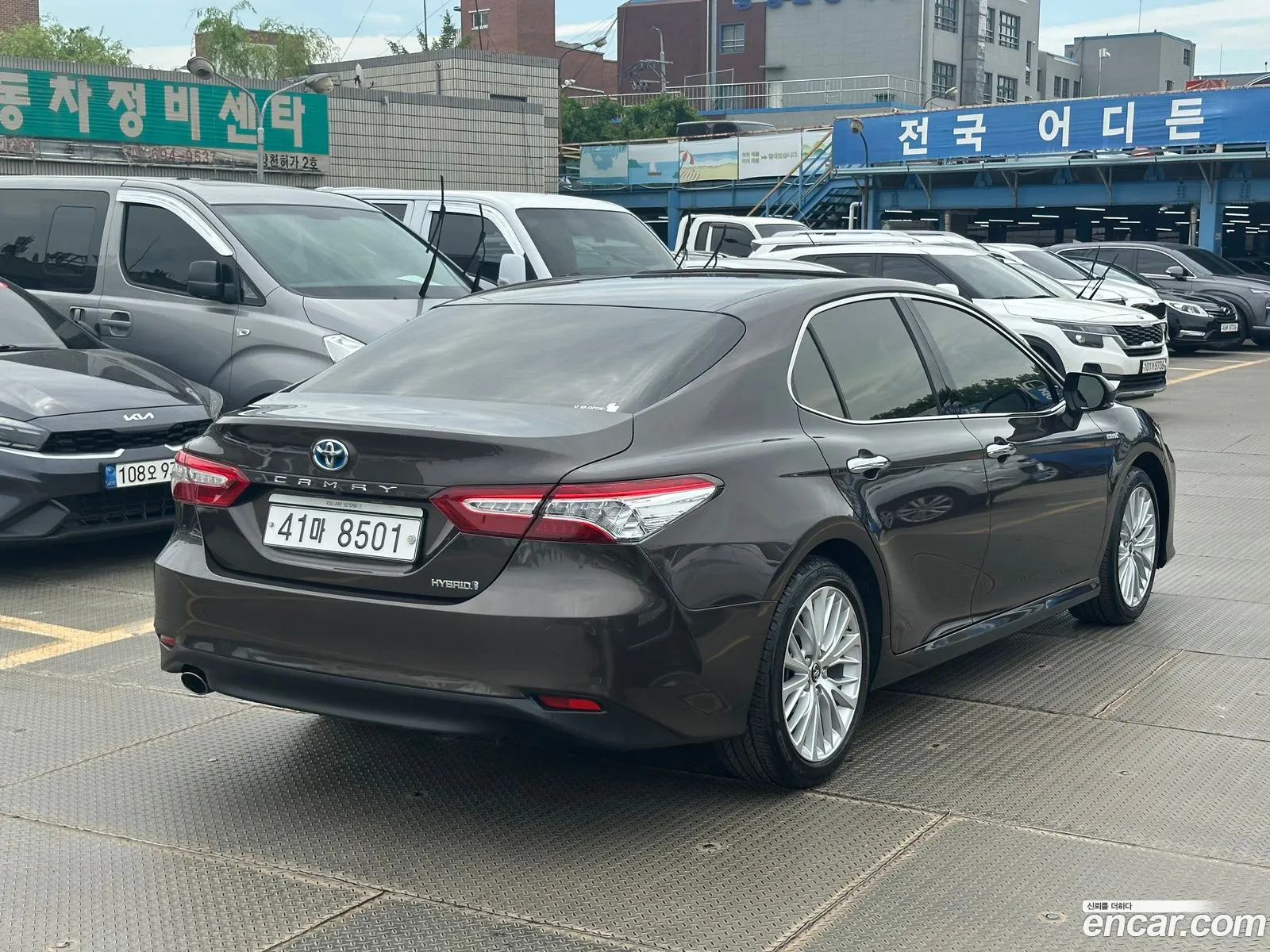 Toyota Camry 2019 — 9