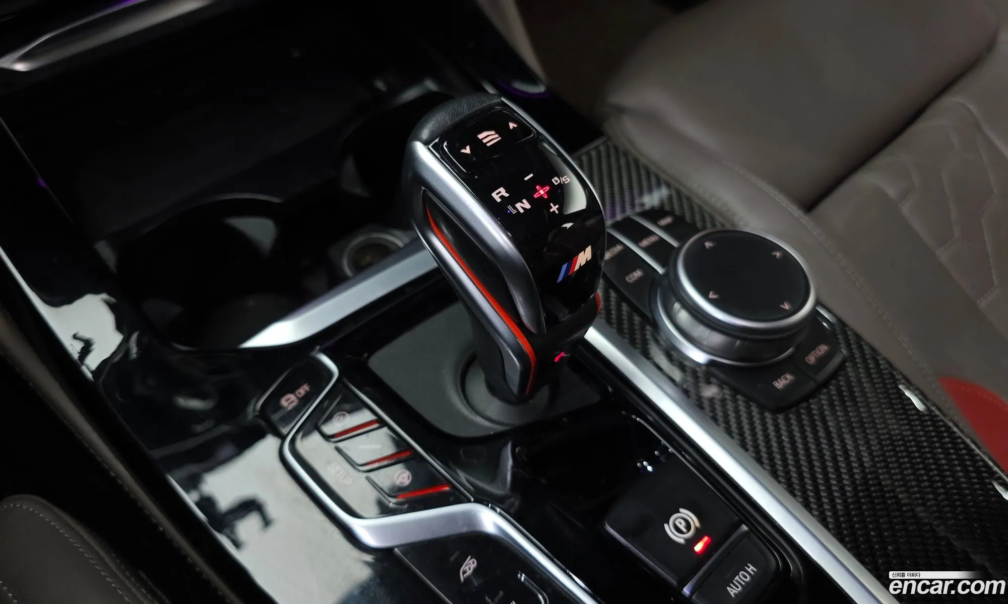 BMW X4 M 2019 WBSUJ0108LLS68691 — 18