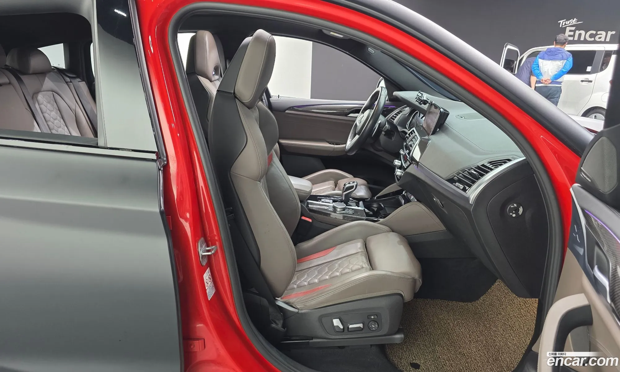BMW X4 M 2019 WBSUJ0108LLS68691 — 8