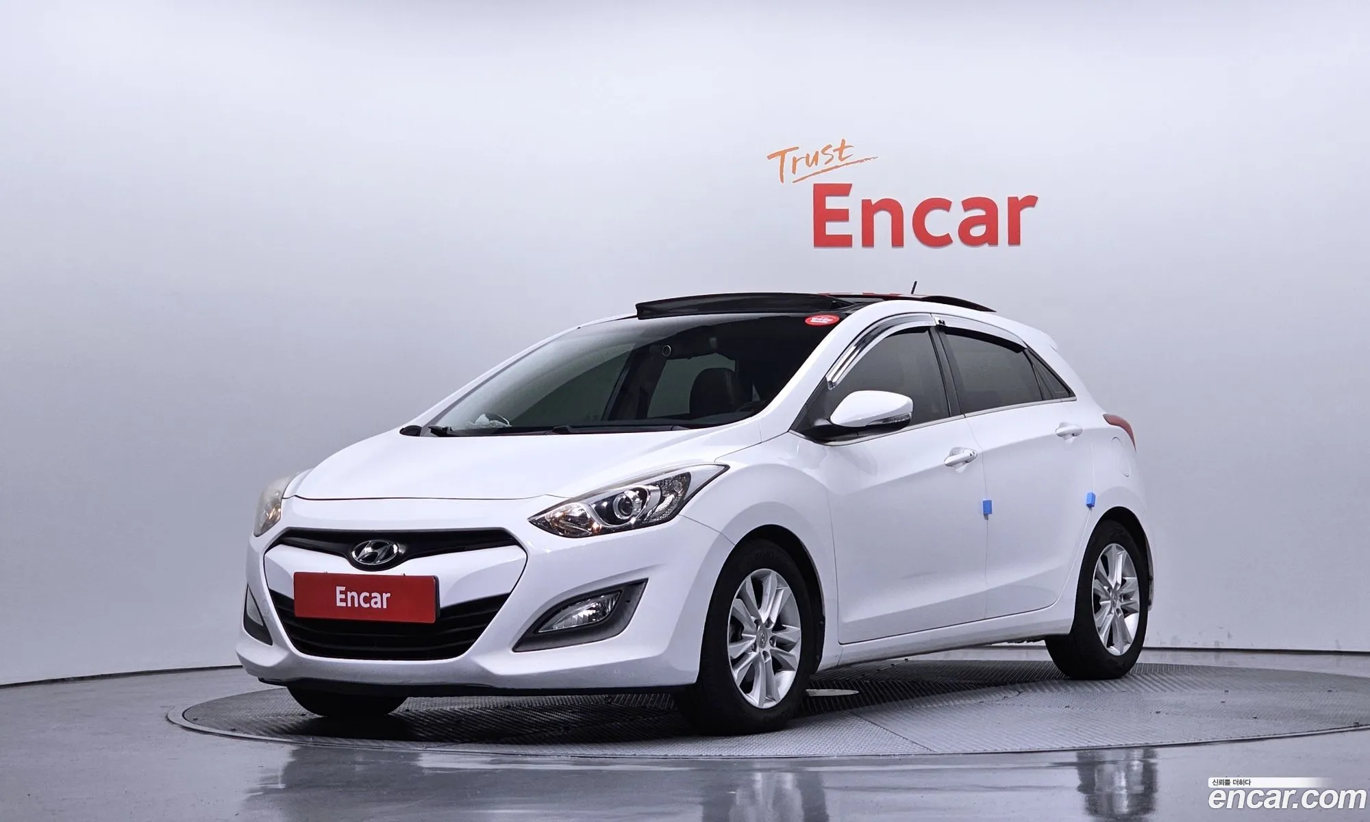 Hyundai i30 2013 — 16