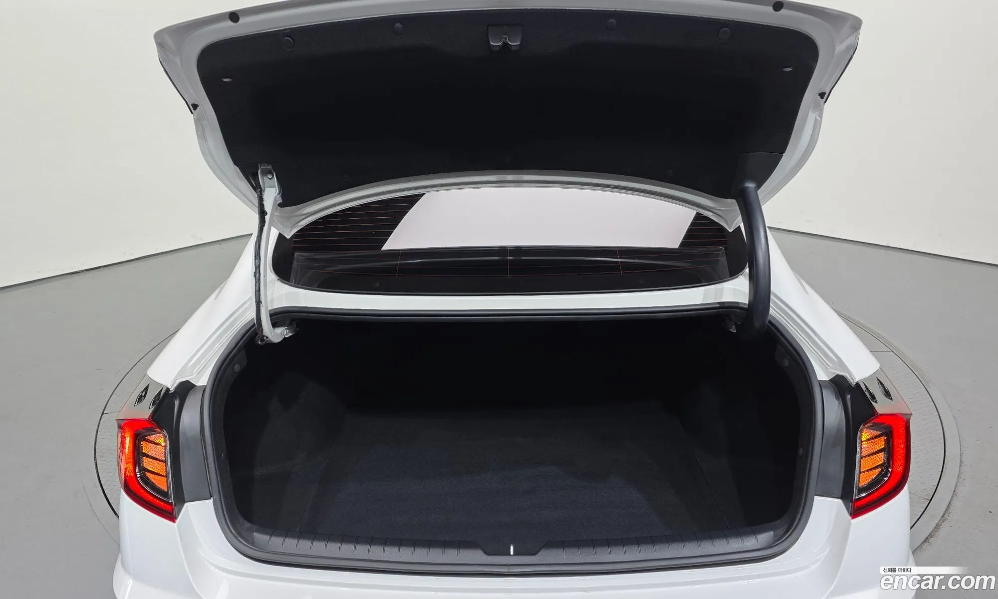 Hyundai Sonata 2022 — 13