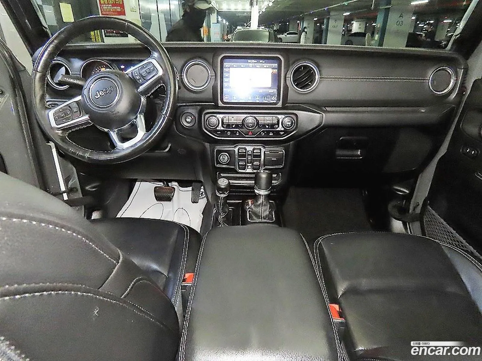 Jeep Wrangler 2020 — 2