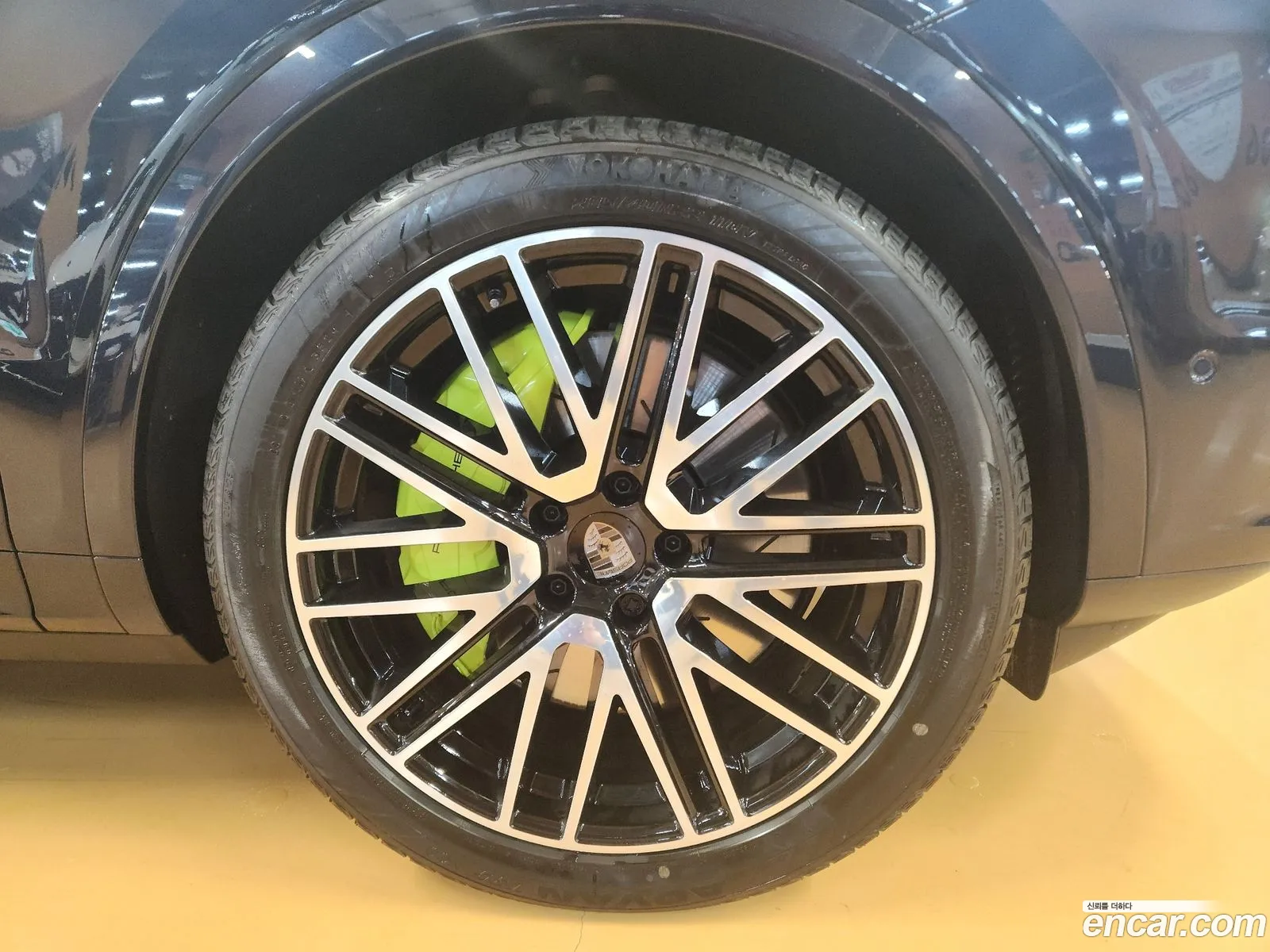 Porsche Cayenne 2025 — 7