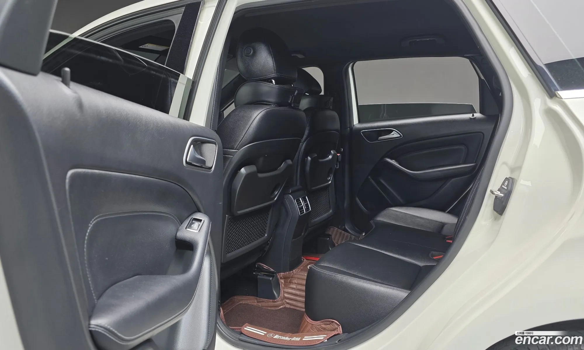 Mercedes-Benz B-Class W246 2018 WDDMH4FB6JN242229 — 10