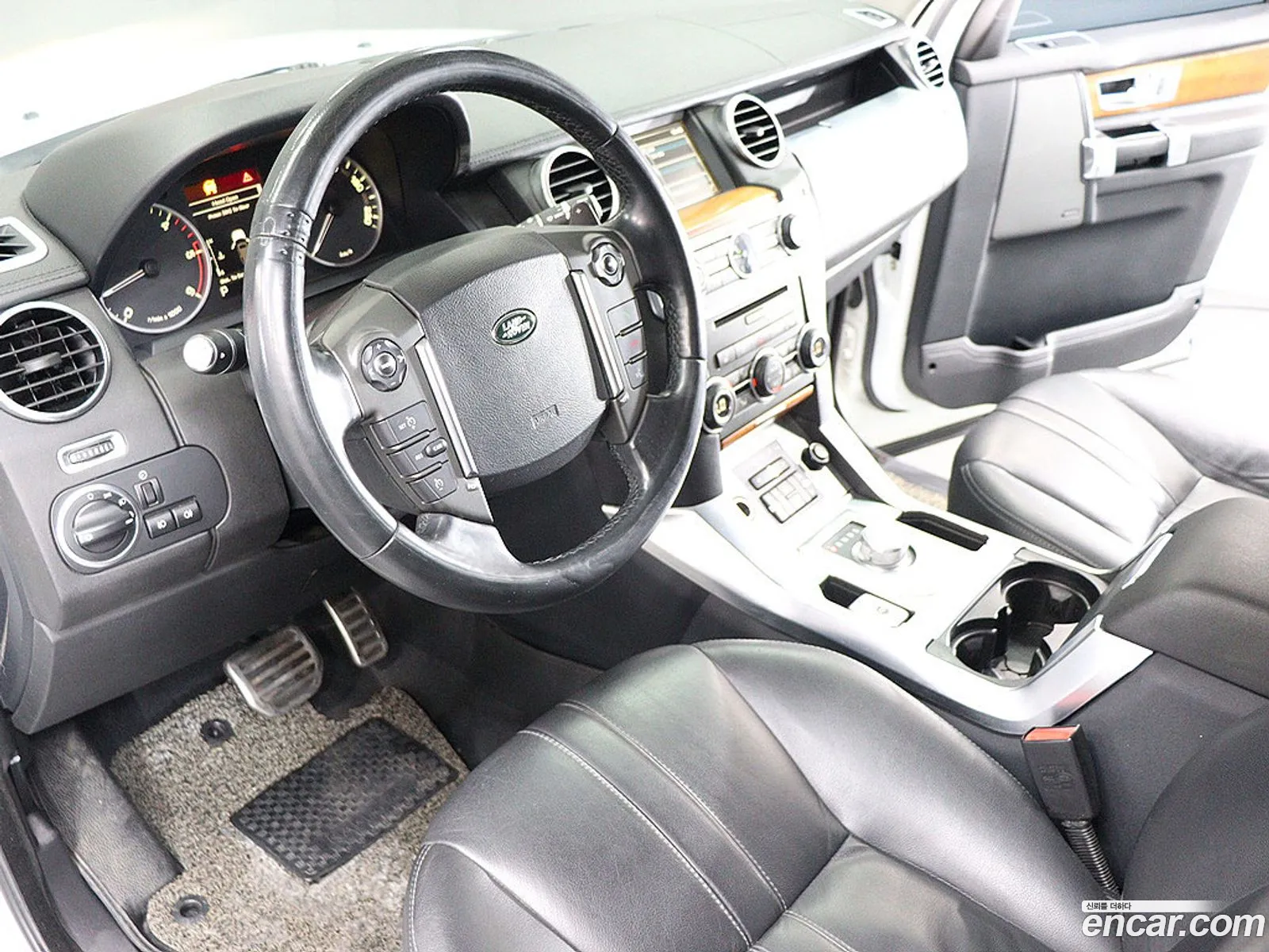 Land Rover Discovery 4 2014 — 5