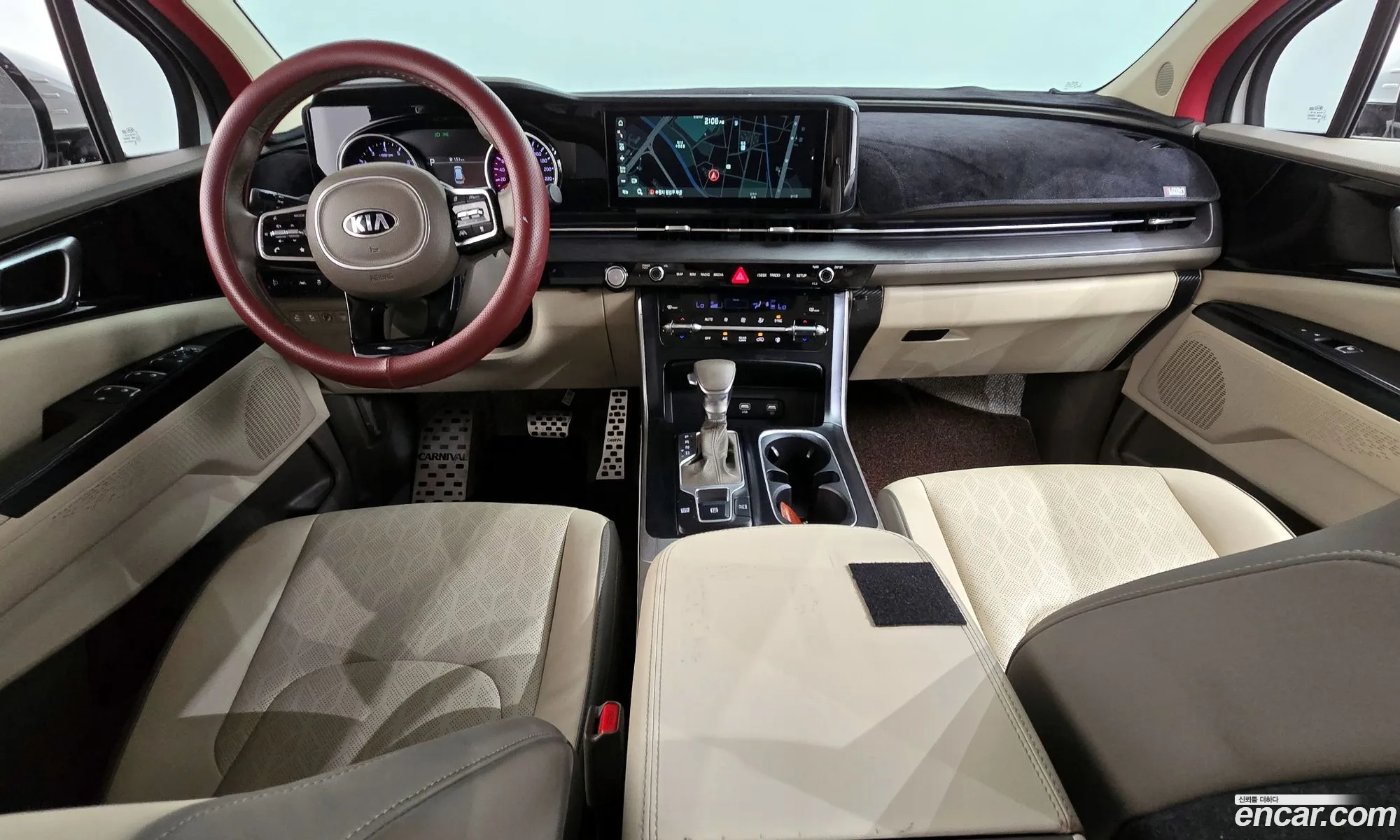 Kia Carnival 2021 — 7