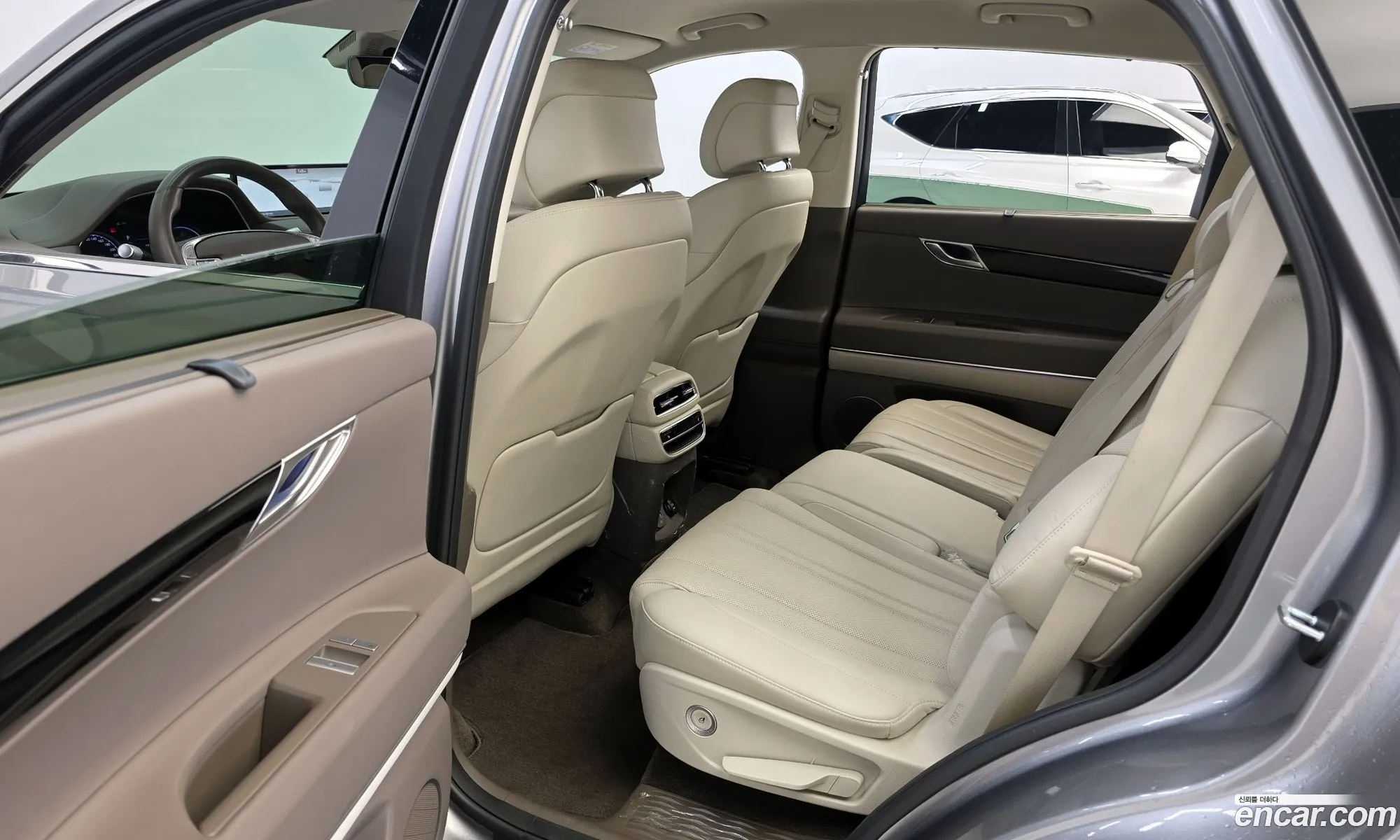 Genesis GV80 2022 — 4