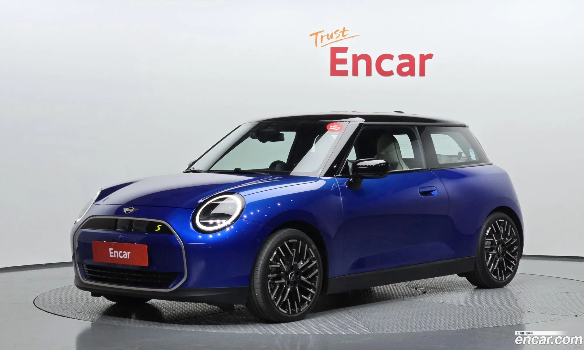 Mini Cooper Electric 2024 WMW21GC00RTA25874 — 9
