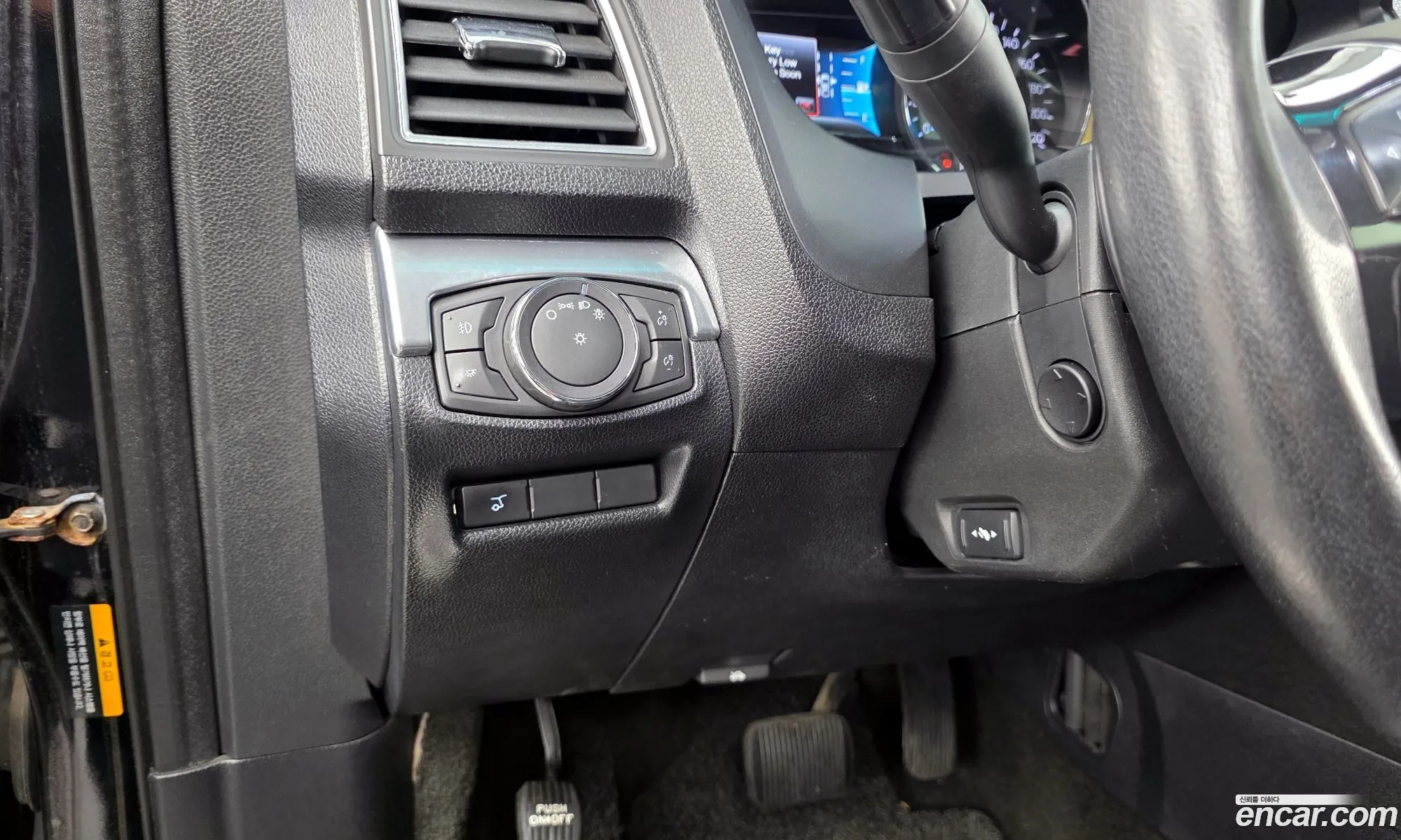 Ford Explorer 2016 1FM5K8FH3GGD08014 — 15