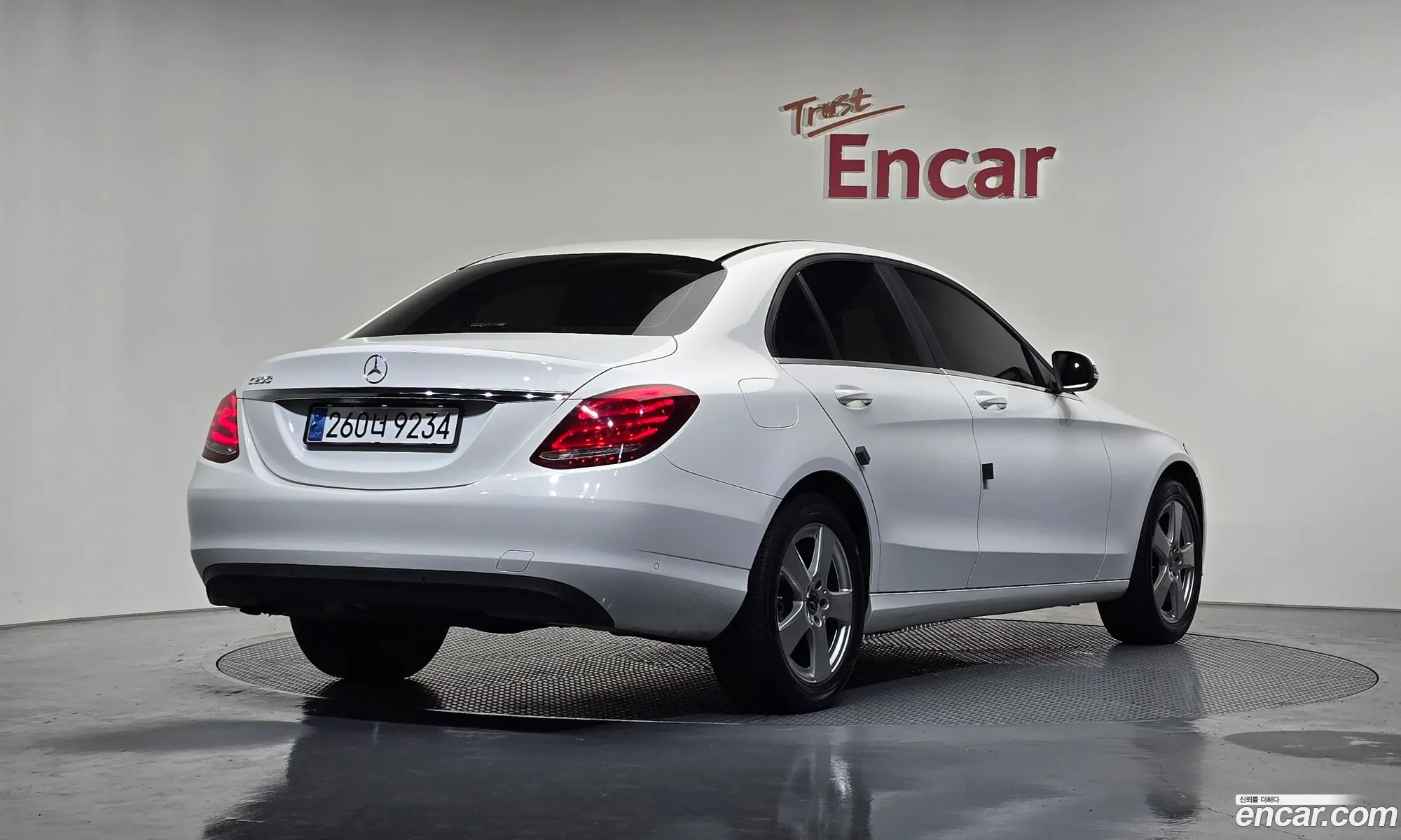Mercedes-Benz C-Class W205 2017 — 7