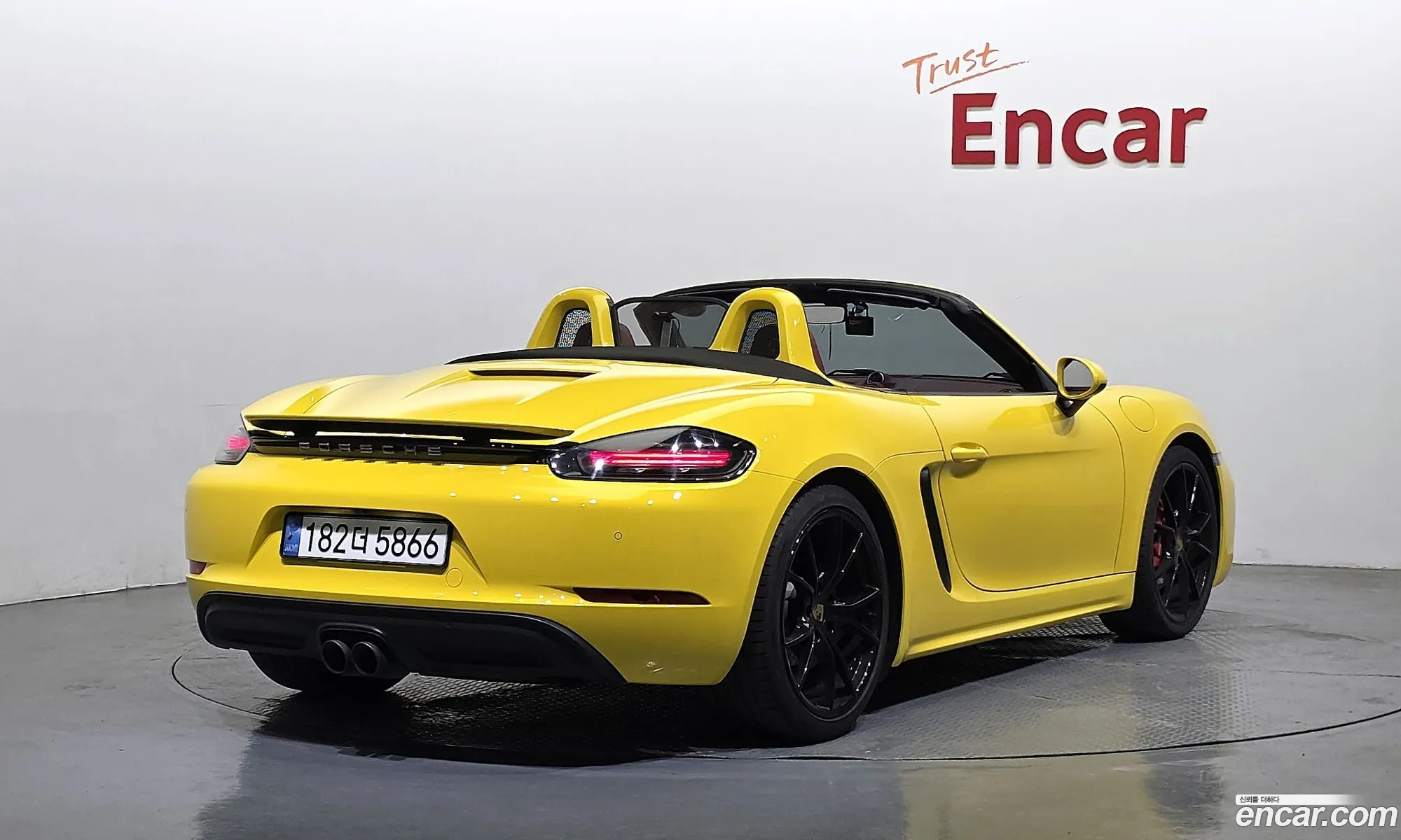 Porsche 718 Boxster 2017 — 11