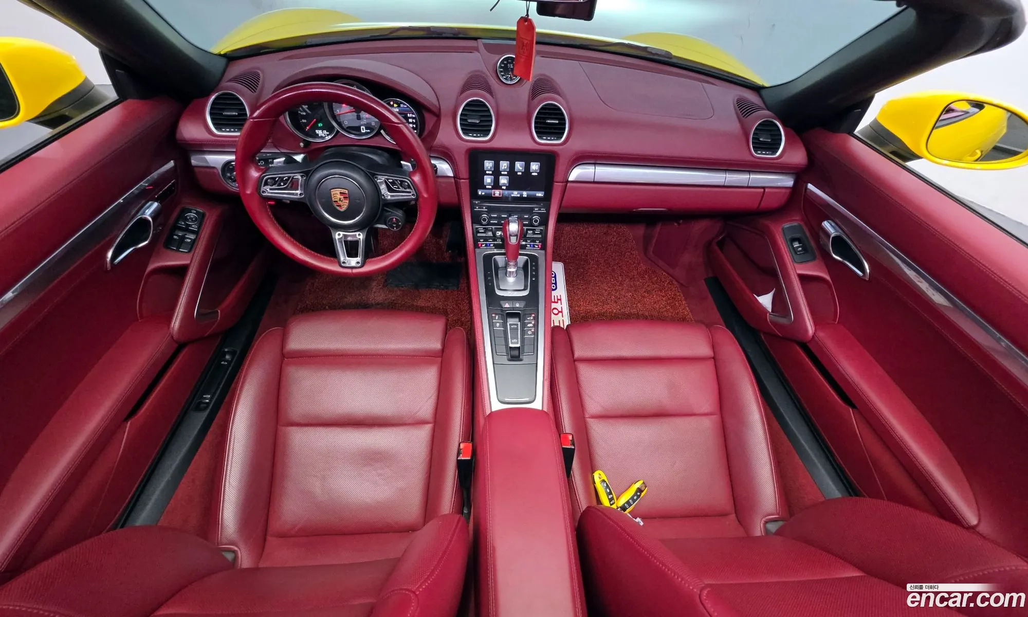 Porsche 718 Boxster 2017 — 2