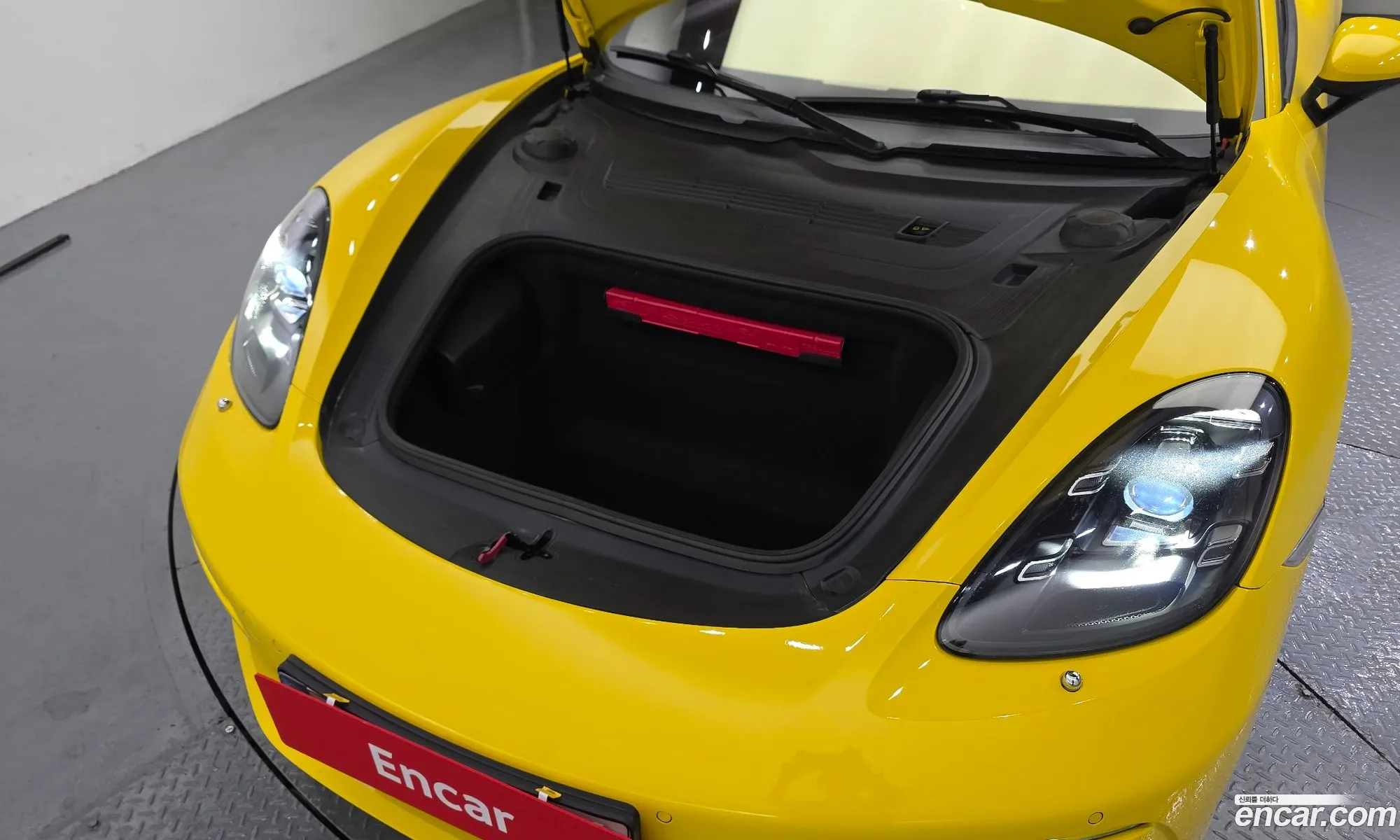 Porsche 718 Boxster 2017 — 18