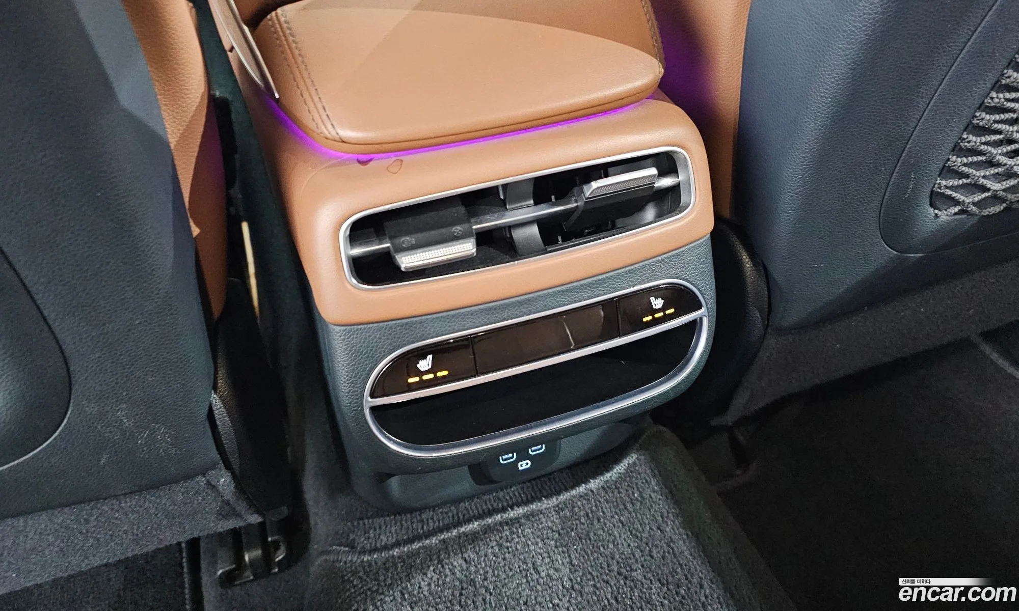 Genesis GV70 2021 — 15