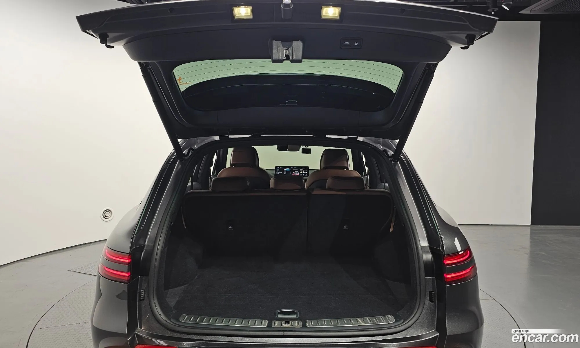 Genesis GV70 2021 — 17