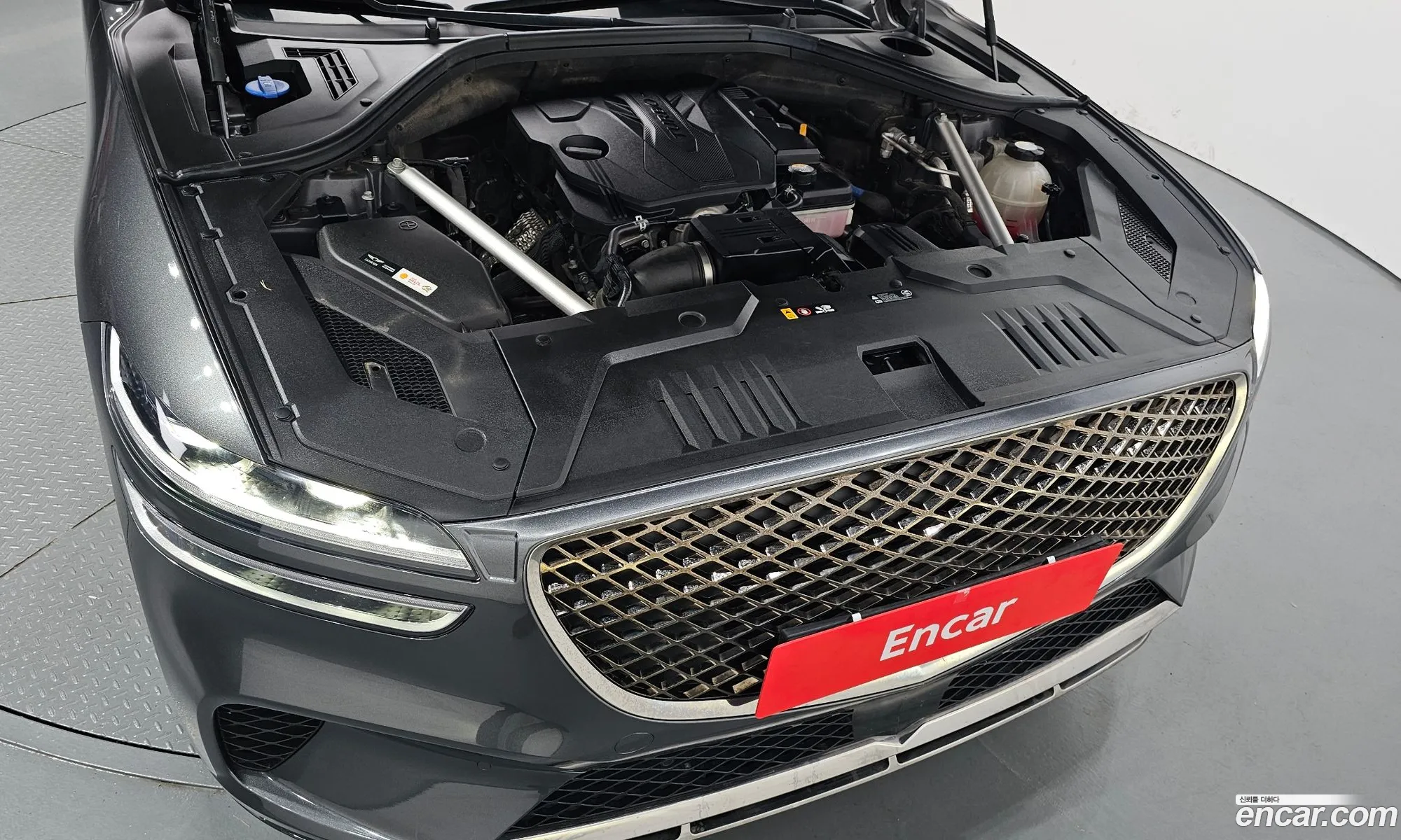 Genesis GV70 2021 — 10