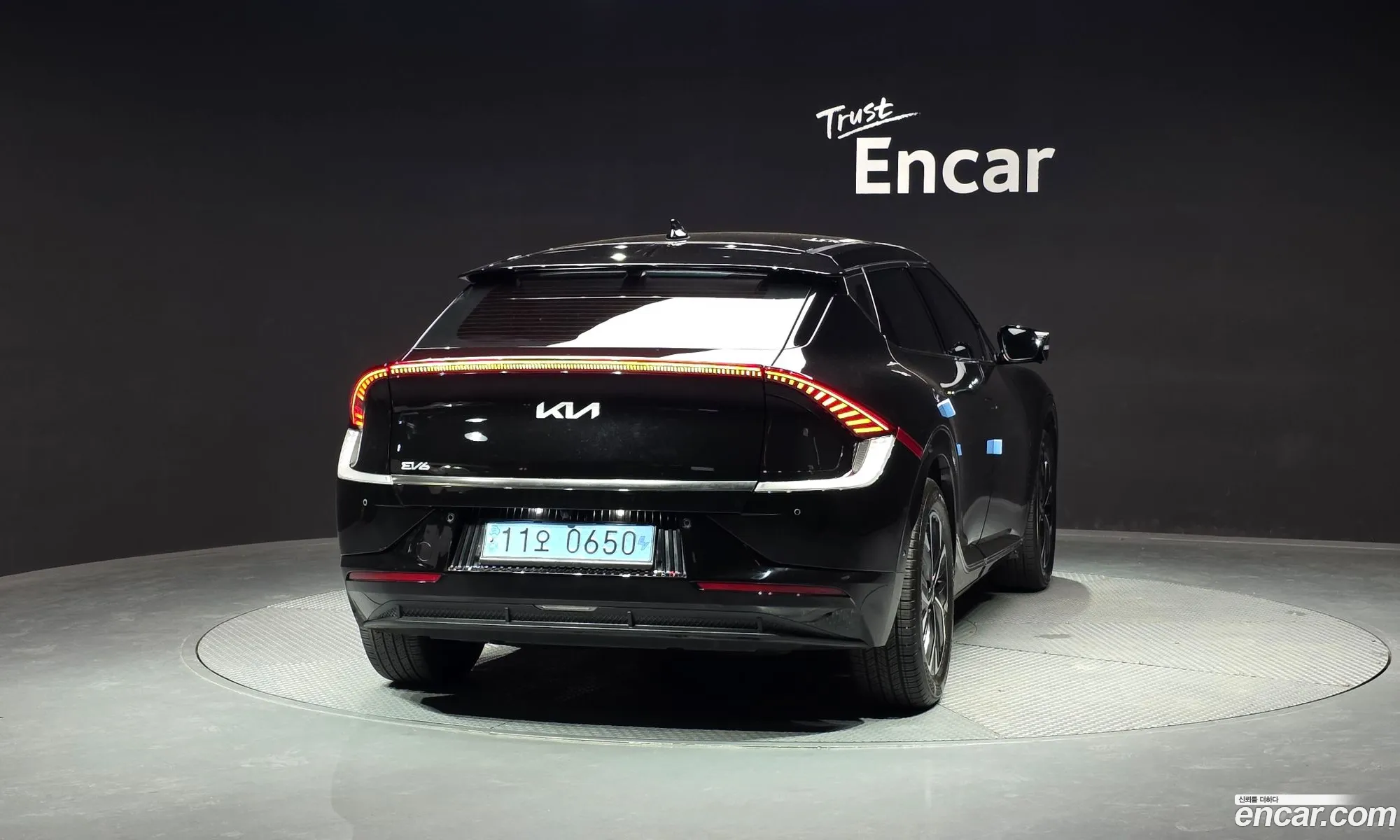Kia EV6 2023 — 19