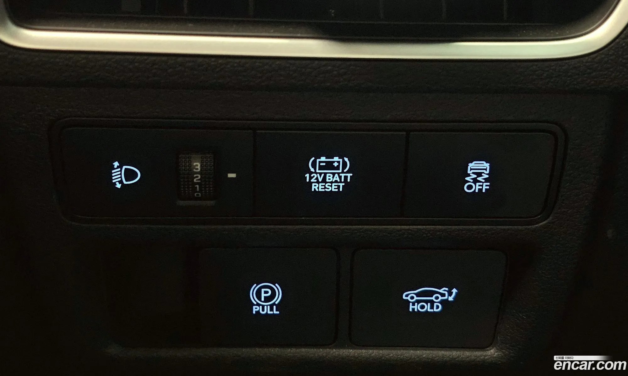 Hyundai Sonata the Edge Hybrid 2024 — 30