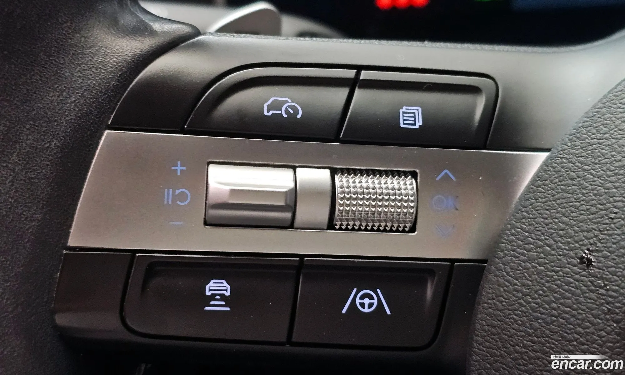 Hyundai Sonata the Edge Hybrid 2024 — 3