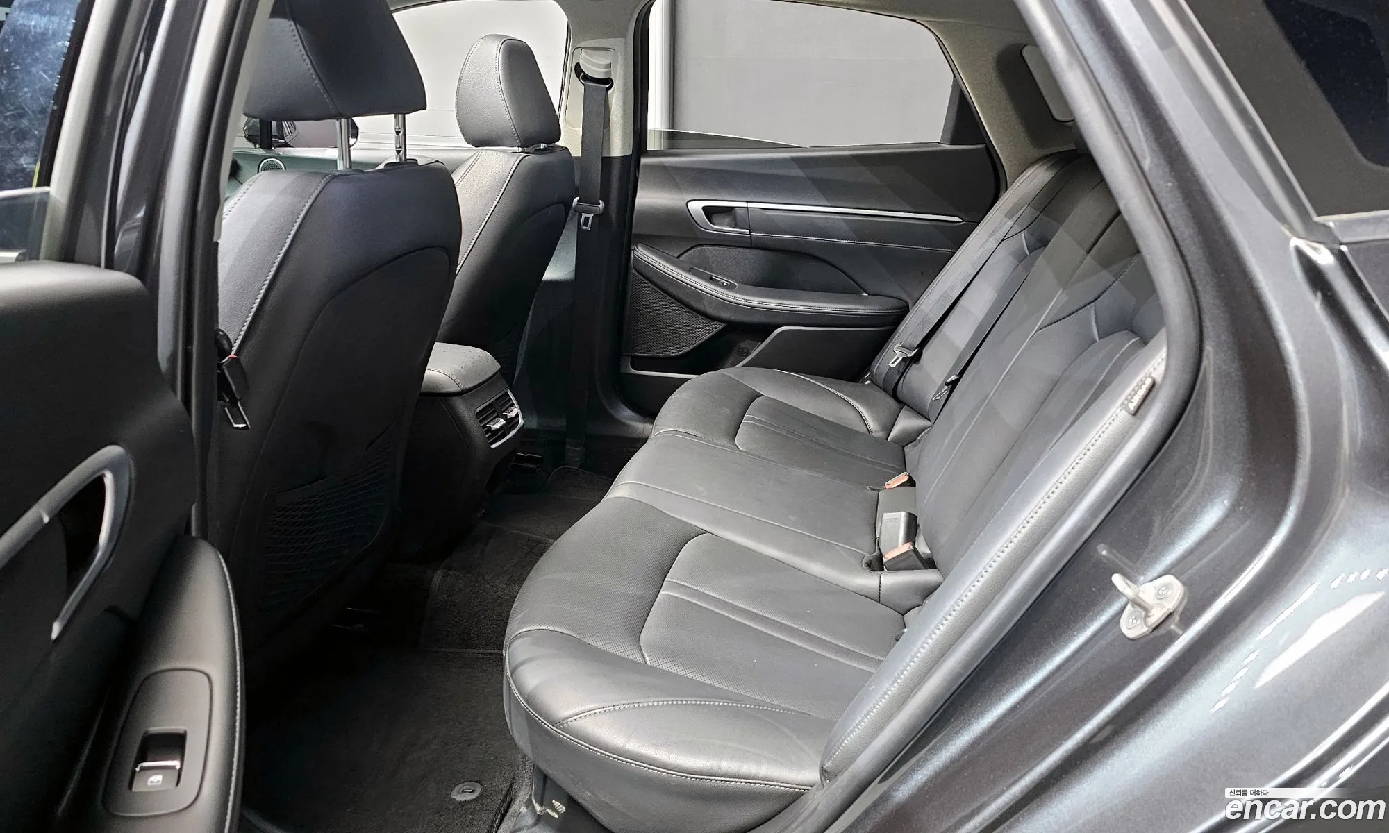Hyundai Sonata the Edge Hybrid 2024 — 19