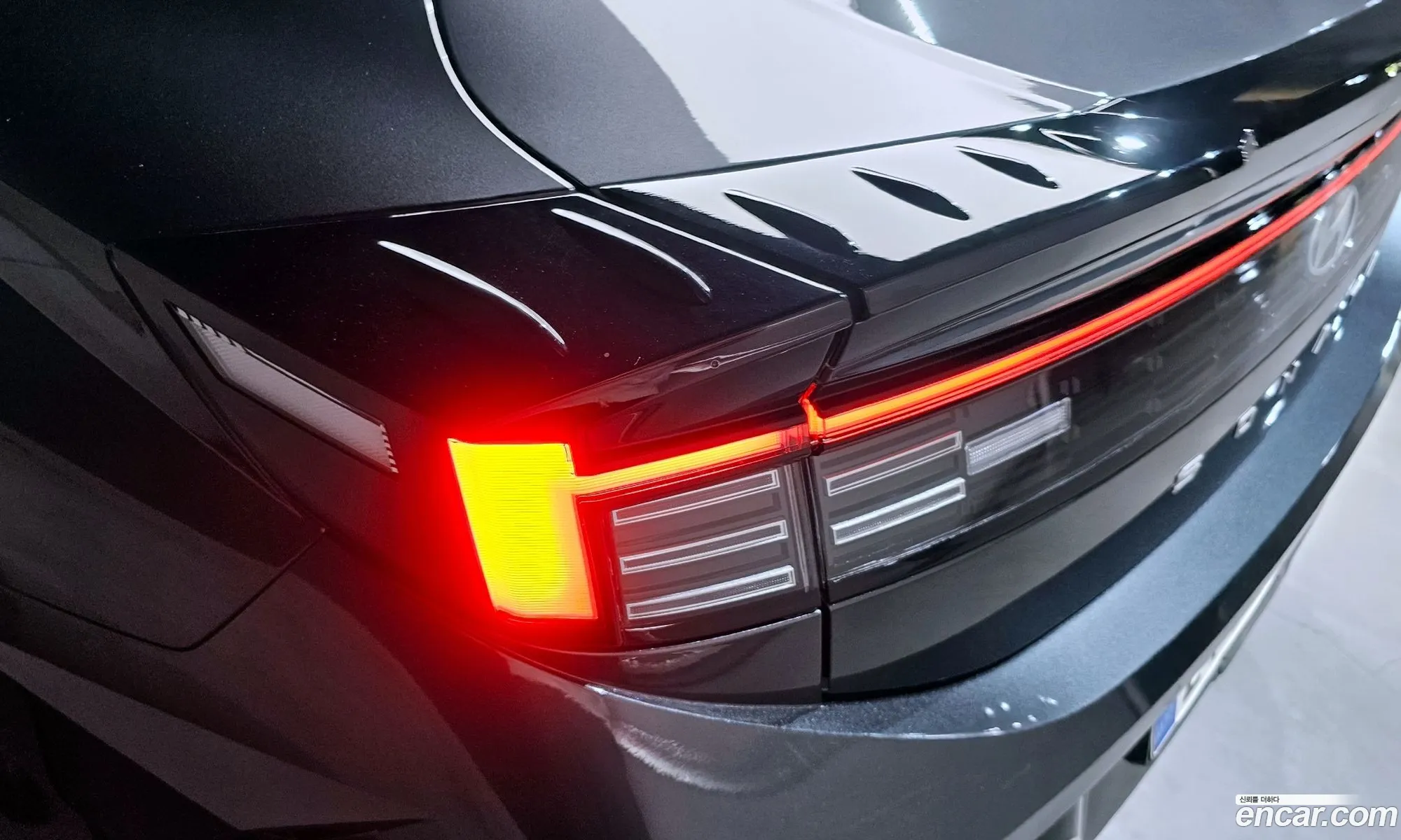 Hyundai Sonata the Edge Hybrid 2024 — 25