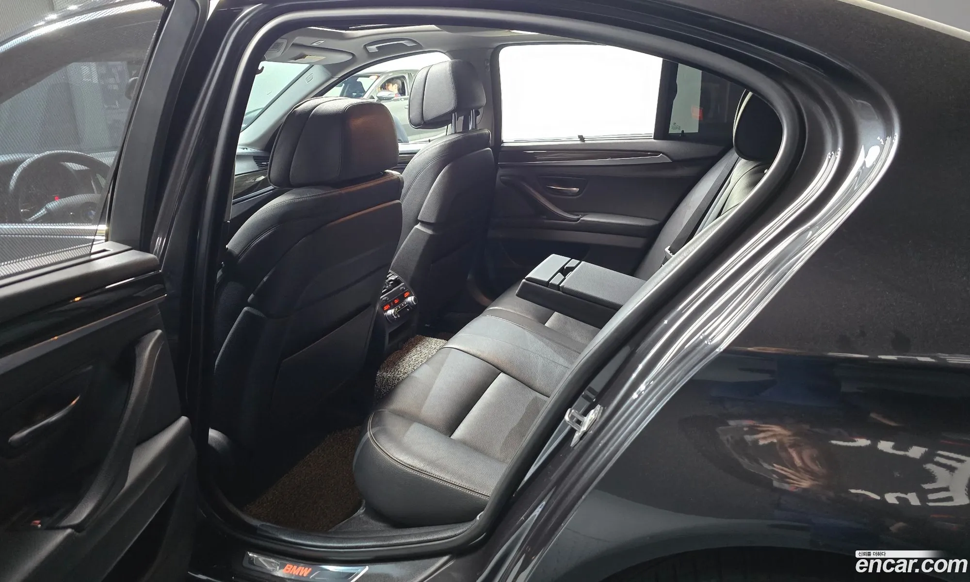 BMW 5 Series 2015 WBA5A7101FD817566 — 13