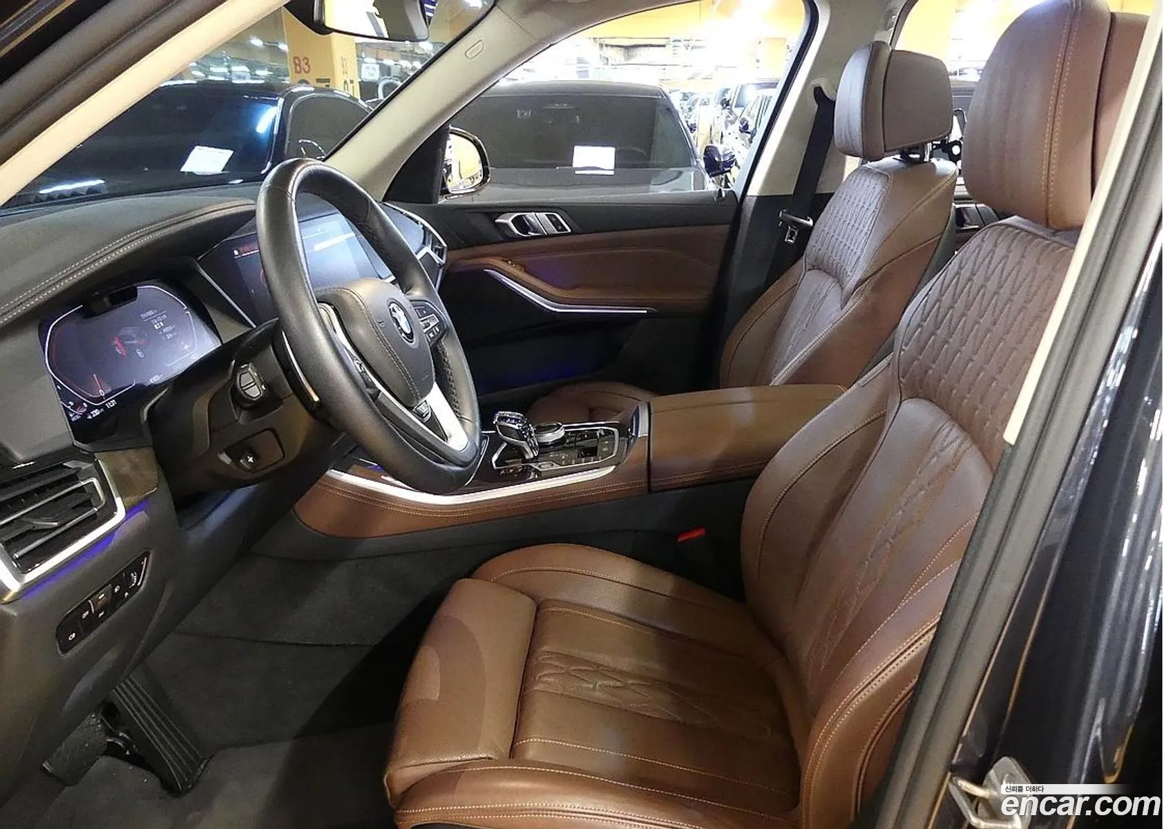 BMW X5 2022 — 7