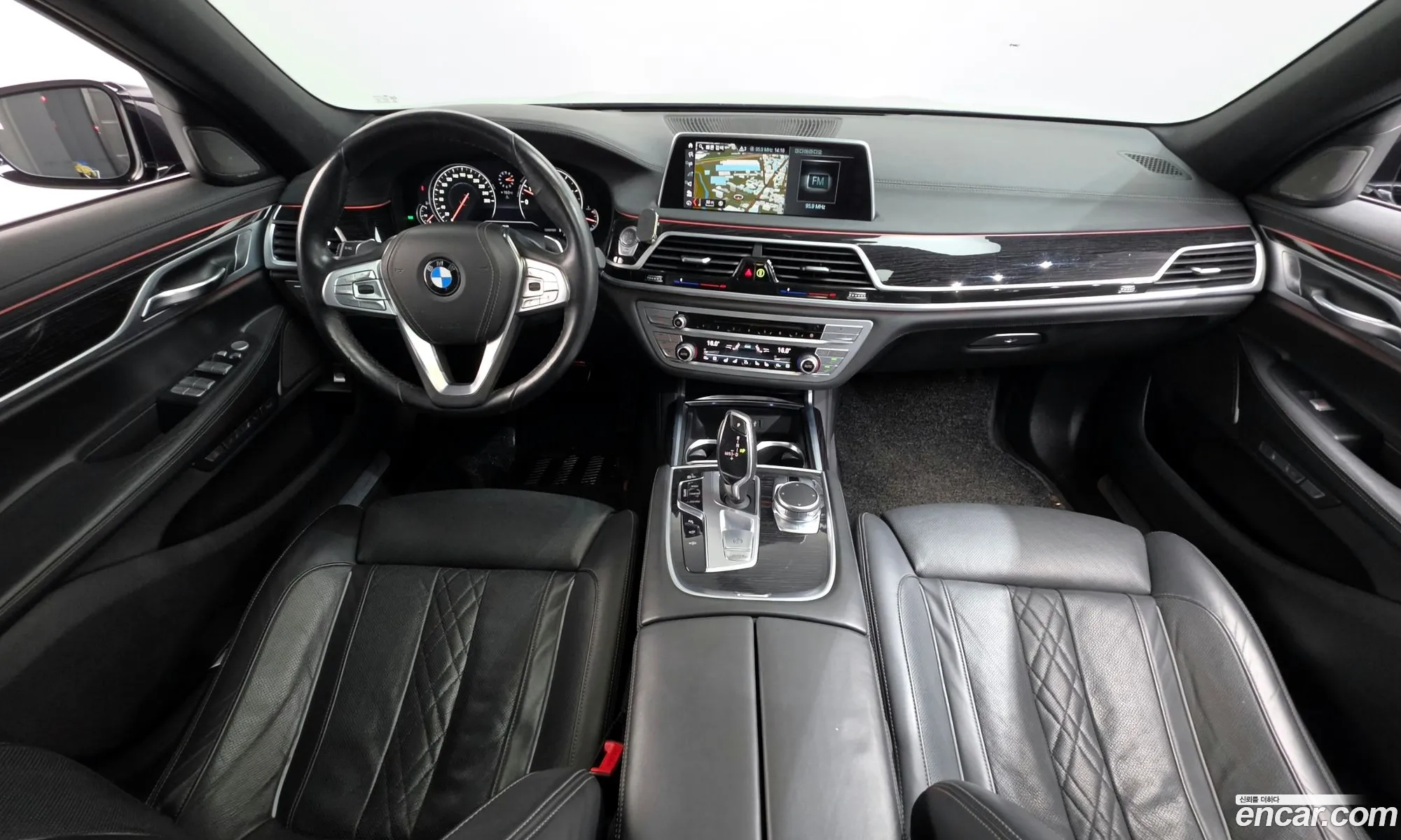 BMW 7 Series 2018 — 16