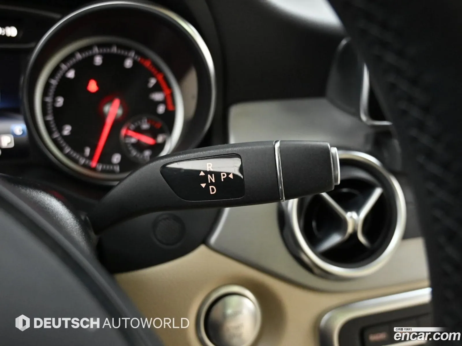 Mercedes-Benz GLA-Class X156 2018 — 2