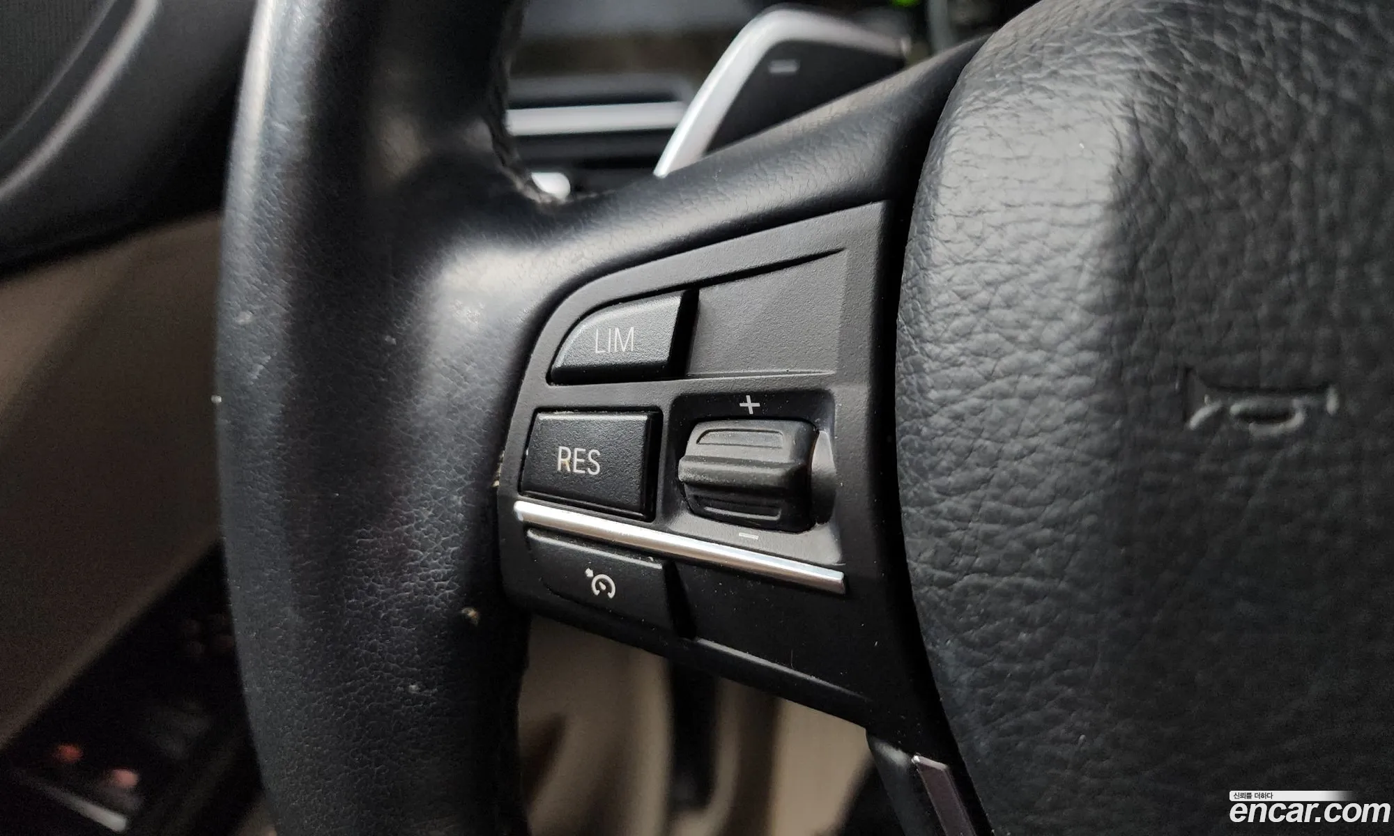 BMW 6 Series 2014 WBA6A8104ED368795 — 17