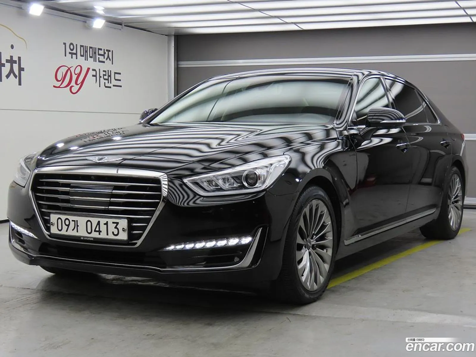 Genesis EQ900 2016 — 20