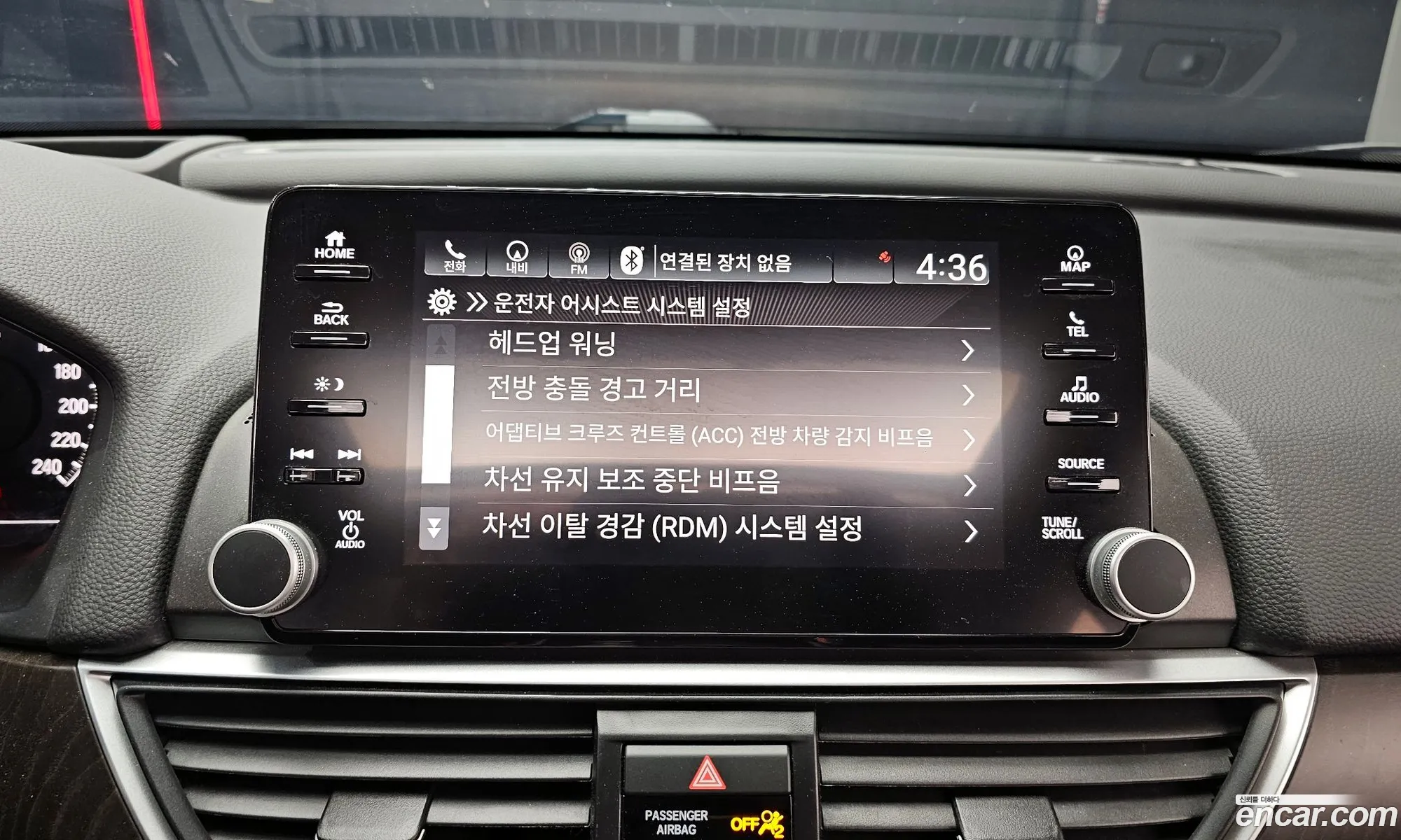 Honda Accord 10th Gen 2019 1HGCV3690KA511925 — 3